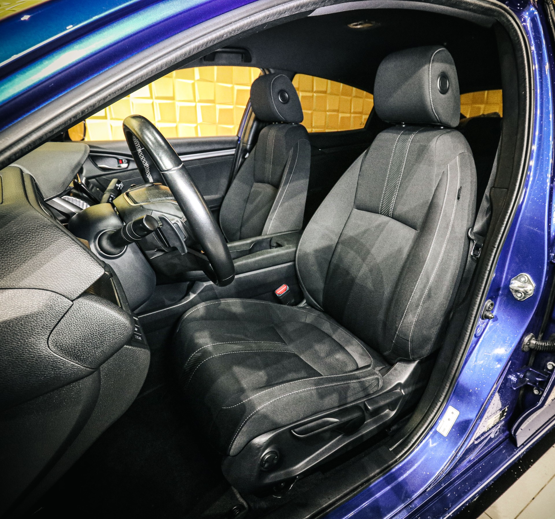HONDA Civic 1.5 VTEC Sport Plus CVT-image-9