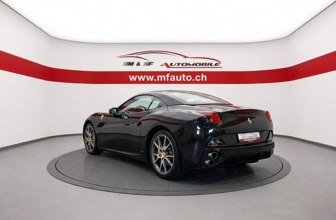 FERRARI California 4.3-showroom-element-3