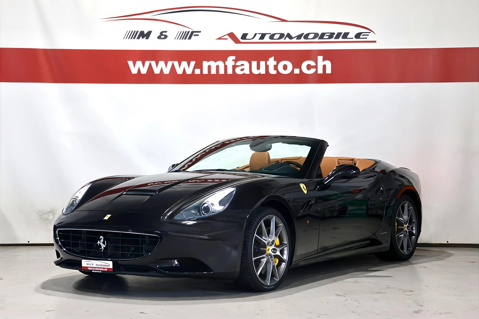FERRARI California 4.3-image-0