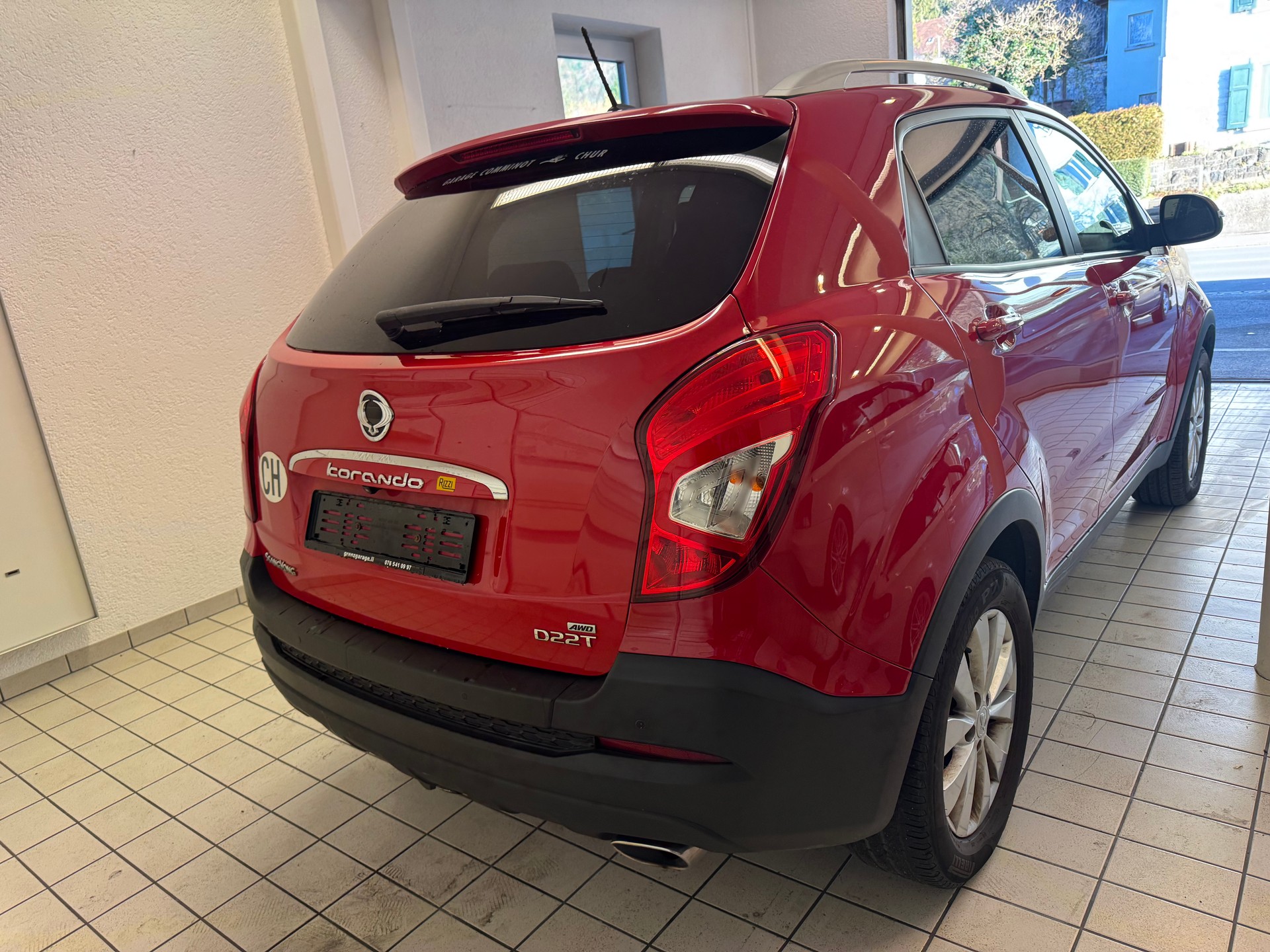 KGM-SsangYong Korando 2.2 e-XDi Sapphire 4WD Automatic-image-6