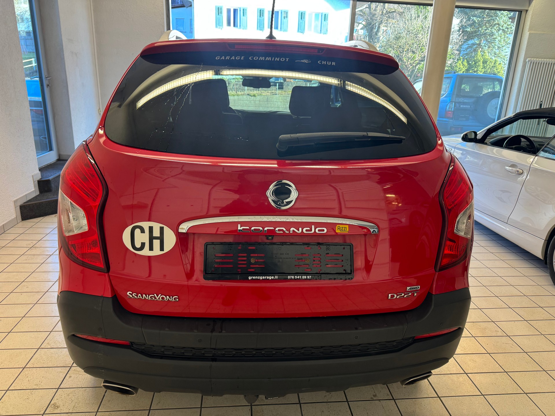 KGM-SsangYong Korando 2.2 e-XDi Sapphire 4WD Automatic-image-4