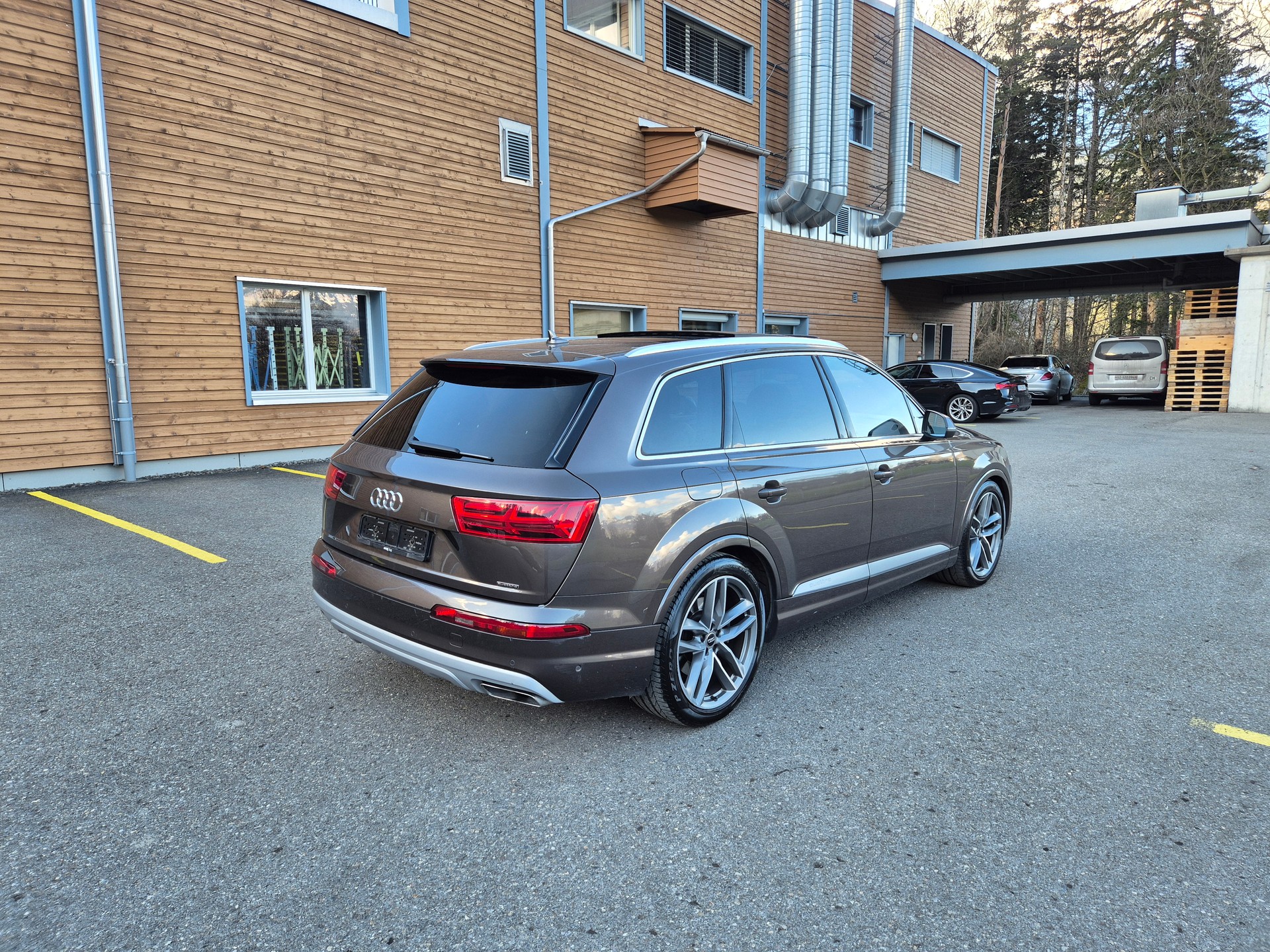 AUDI Q7 3.0 TDI quattro tiptronic-image-3