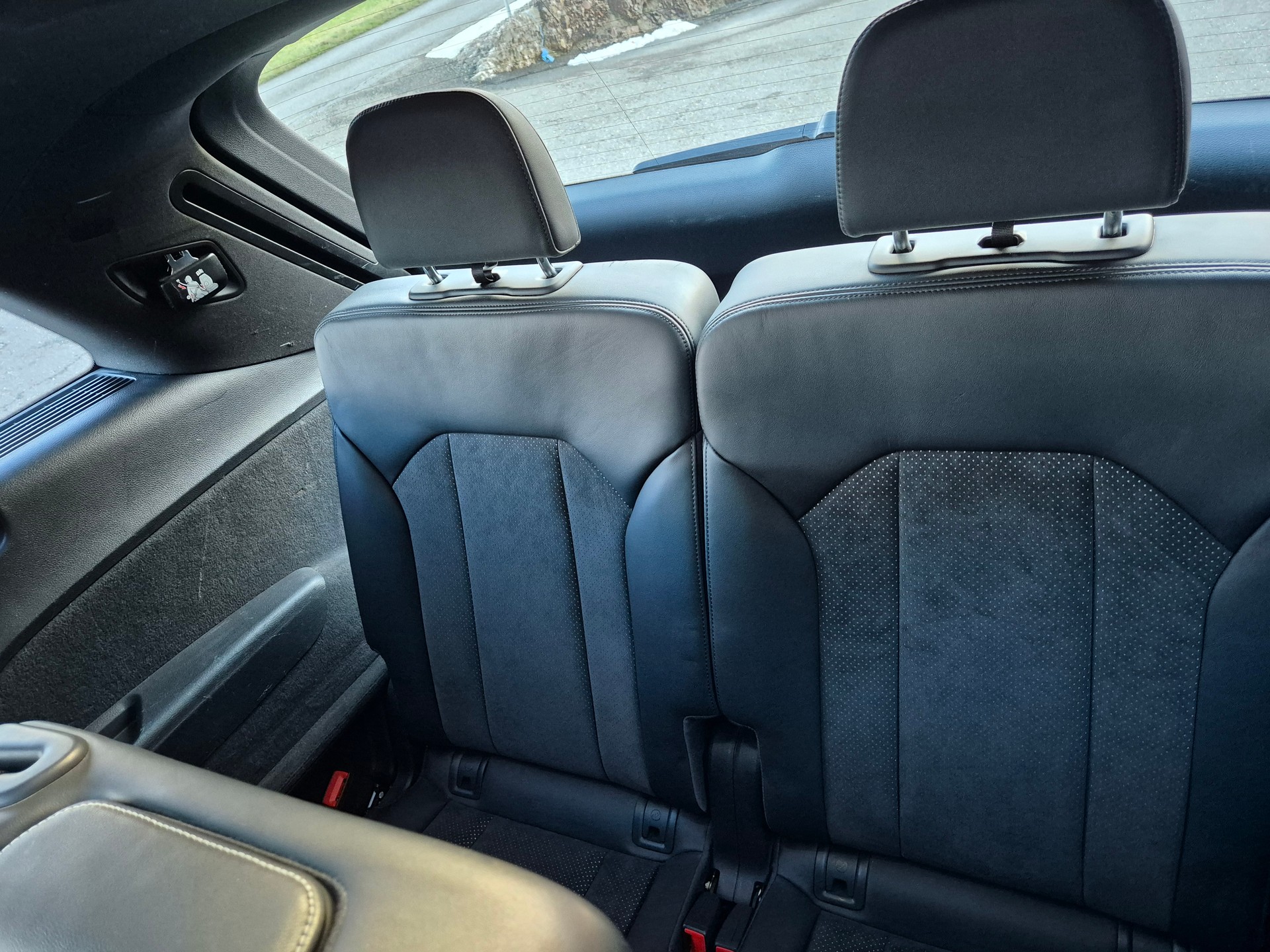 AUDI Q7 3.0 TDI quattro tiptronic-image-9