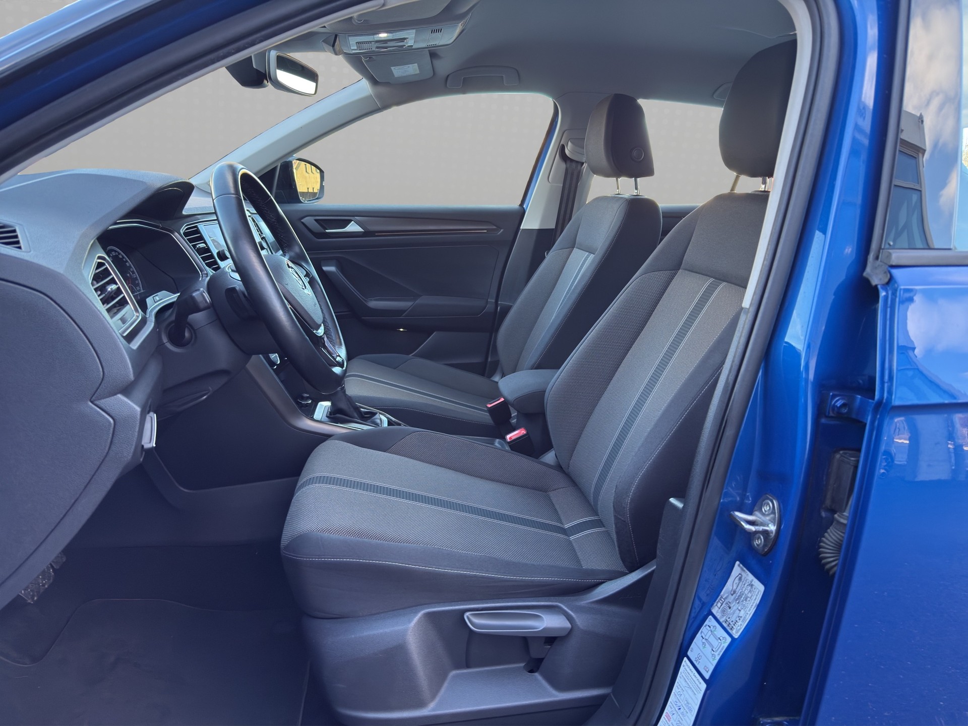 VW T-Roc 1.5 TSI EVO Advance DSG-image-8