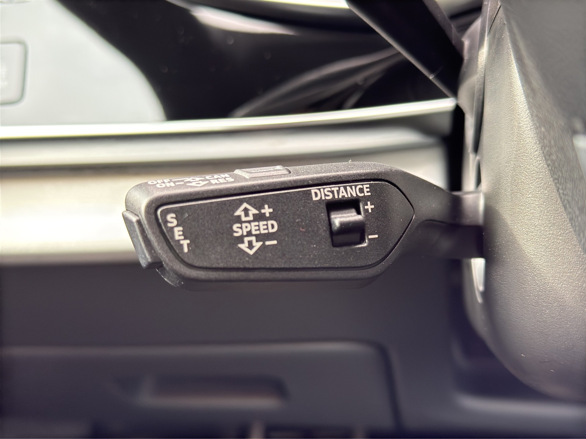 AUDI SQ8 4.0 V8 TFSI quattro T-Tronic-image-17