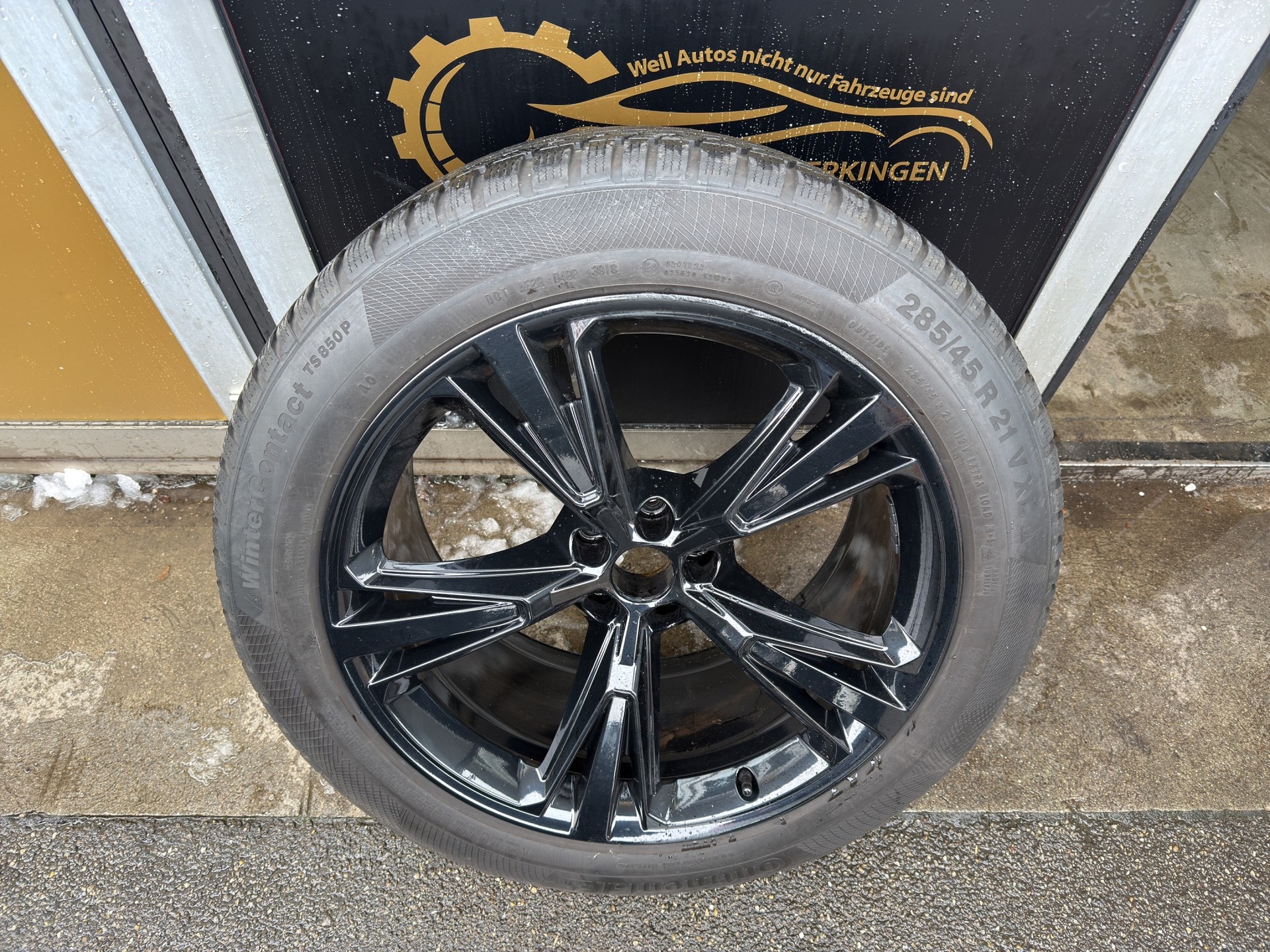 AUDI SQ8 4.0 V8 TFSI quattro T-Tronic-image-19
