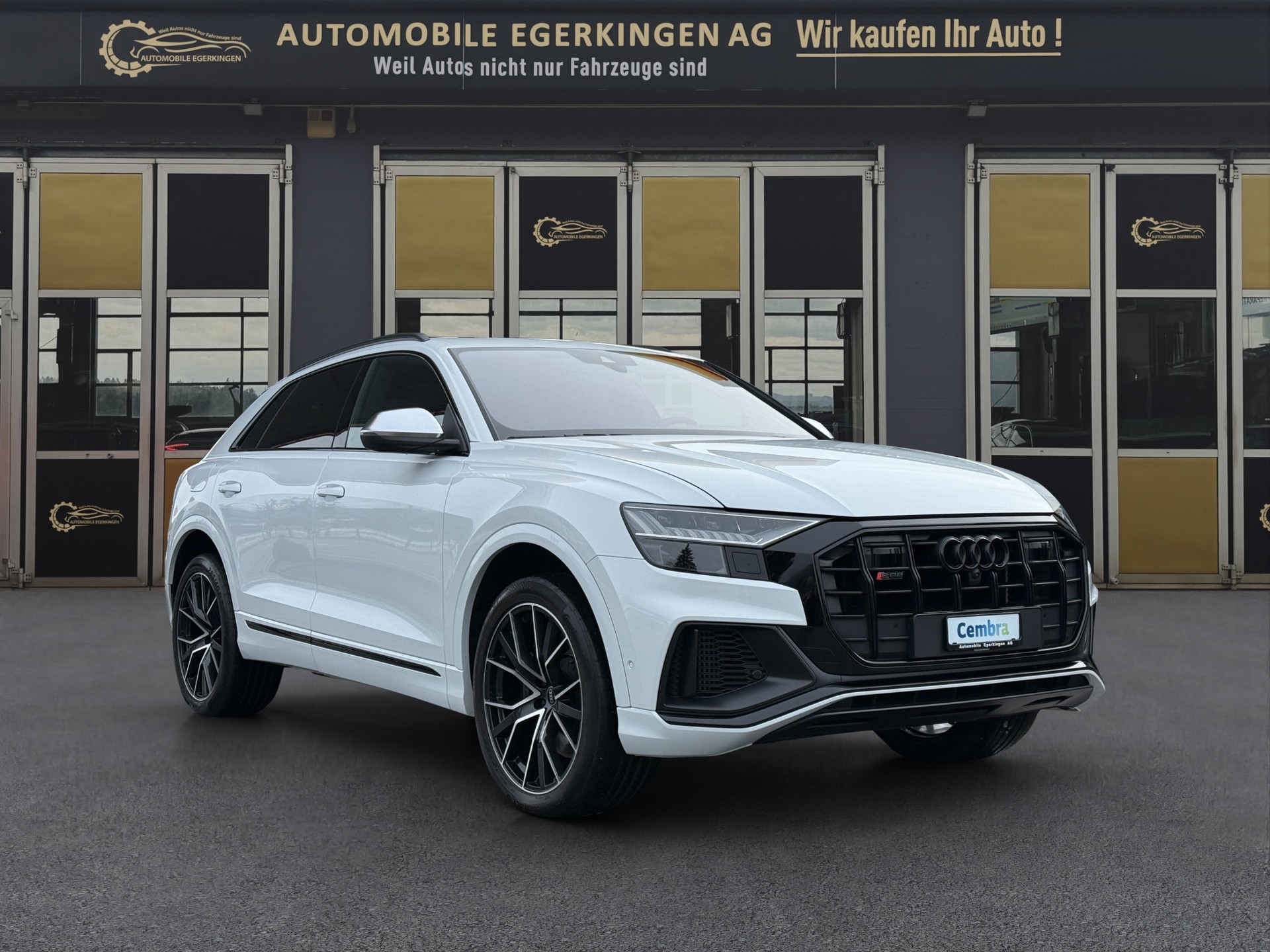 AUDI SQ8 4.0 V8 TFSI quattro T-Tronic-image-2