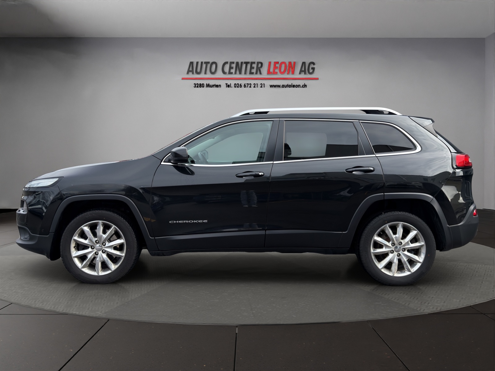 JEEP Cherokee 3.2 Limited AWD 9ATX-showroom-element-2