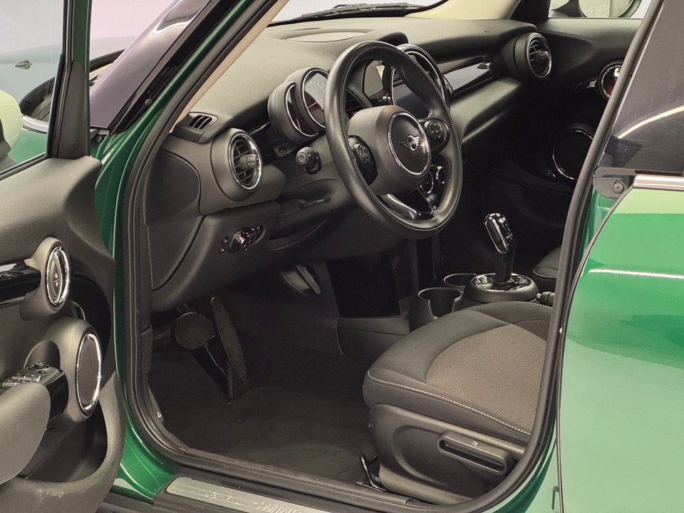 Mini F55 1.5i Cooper