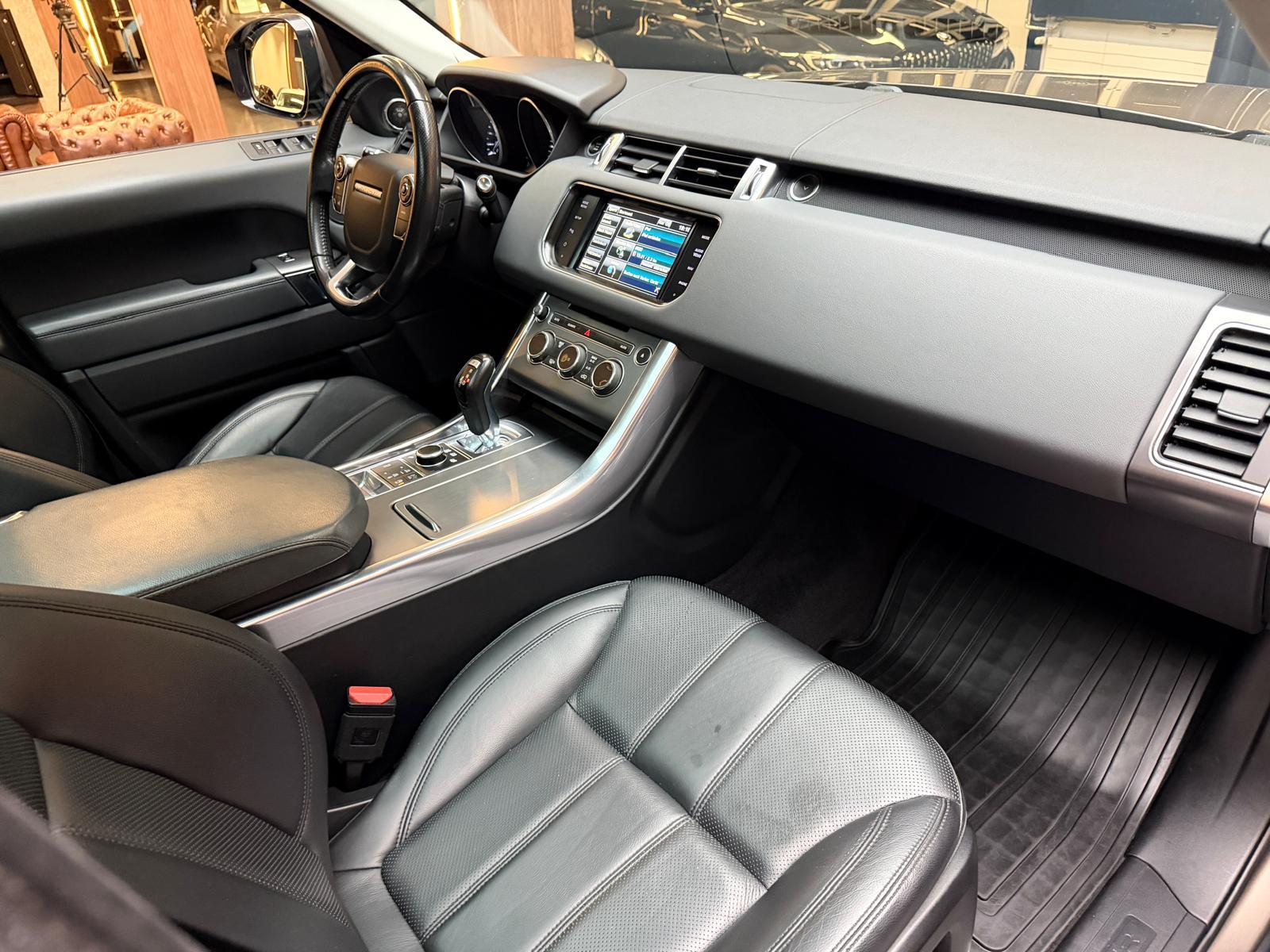 LAND ROVER Range Rover Sport 3.0 TDV6 SE-image-14