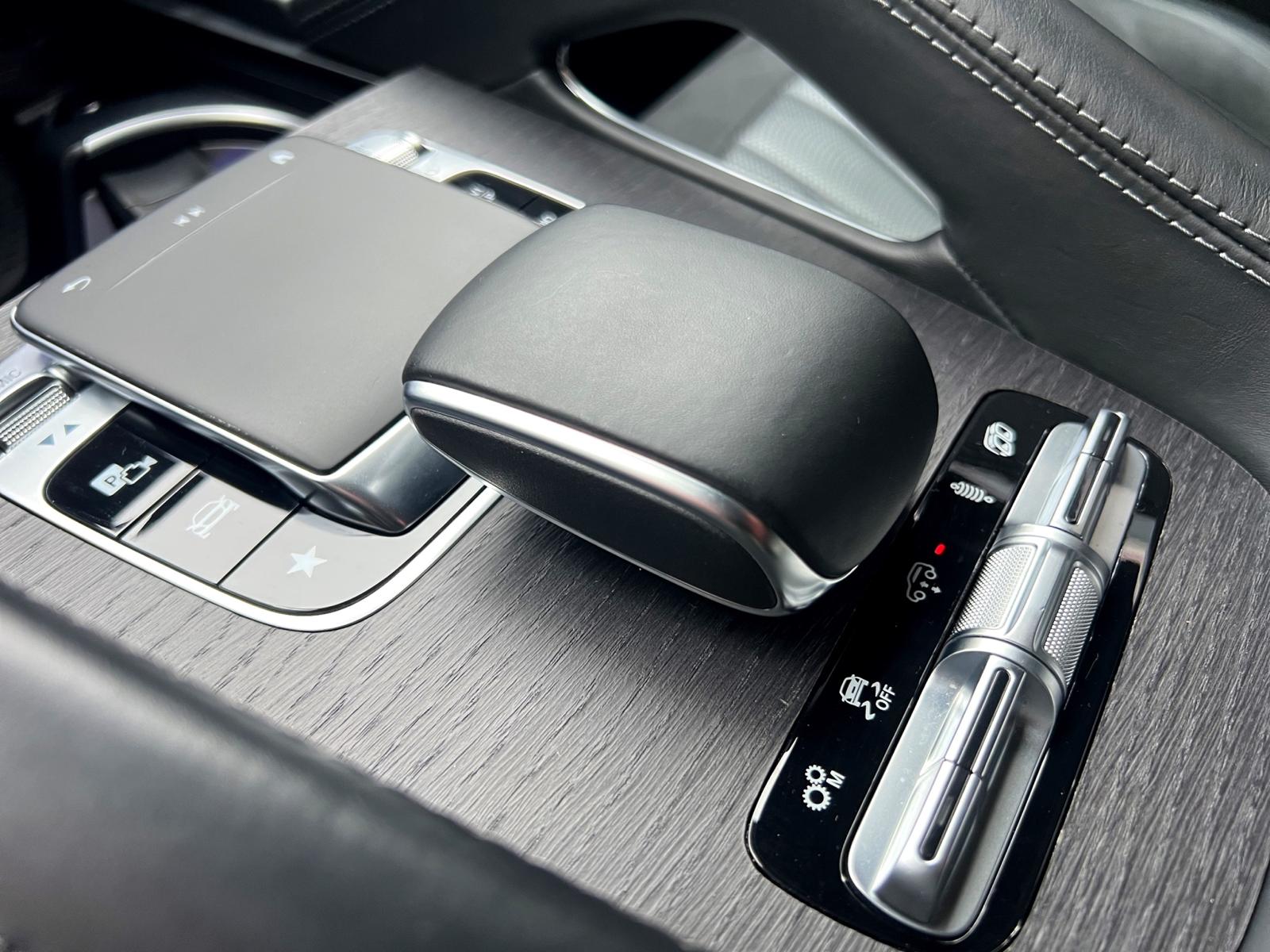 MERCEDES-BENZ GLE Coupé 53 AMG 4Matic+ Speedshift-image-25