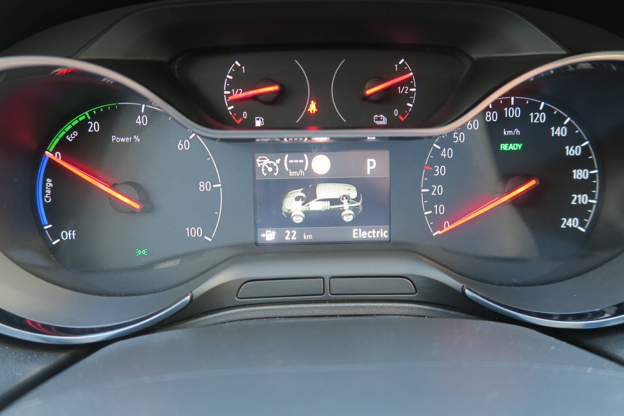 OPEL Grandland X 1.6 T PHEV Excellence 4x4-image-6