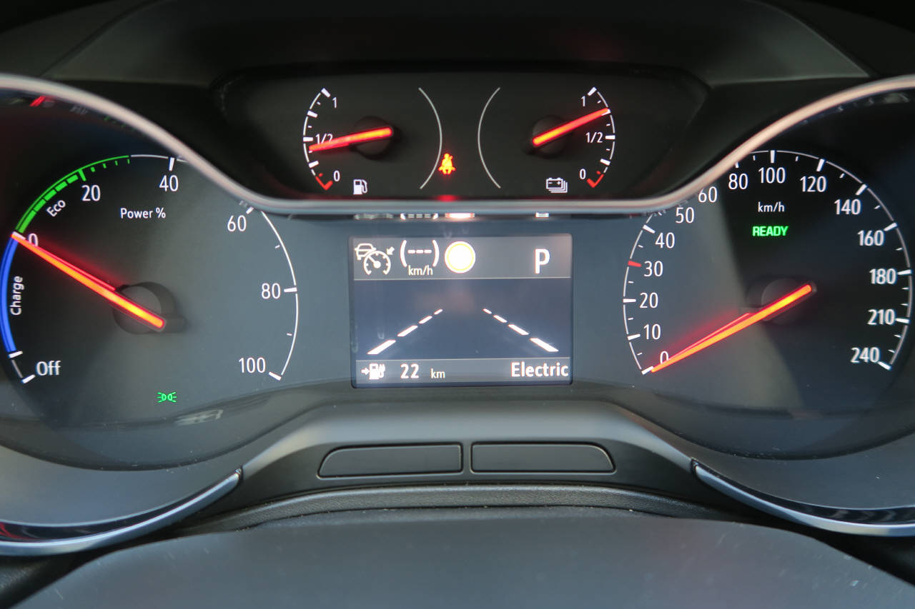 OPEL Grandland X 1.6 T PHEV Excellence 4x4-image-7