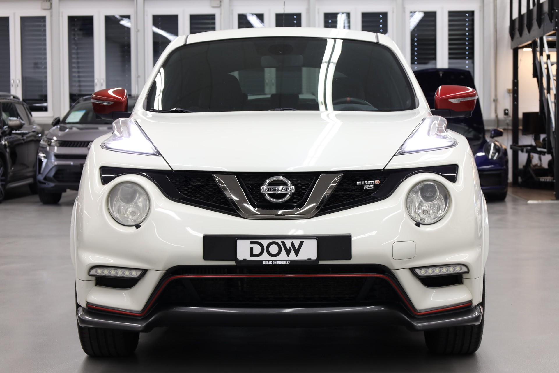 NISSAN Juke 1.6 DIG-T Nismo RS 4x4-showroom-element-3