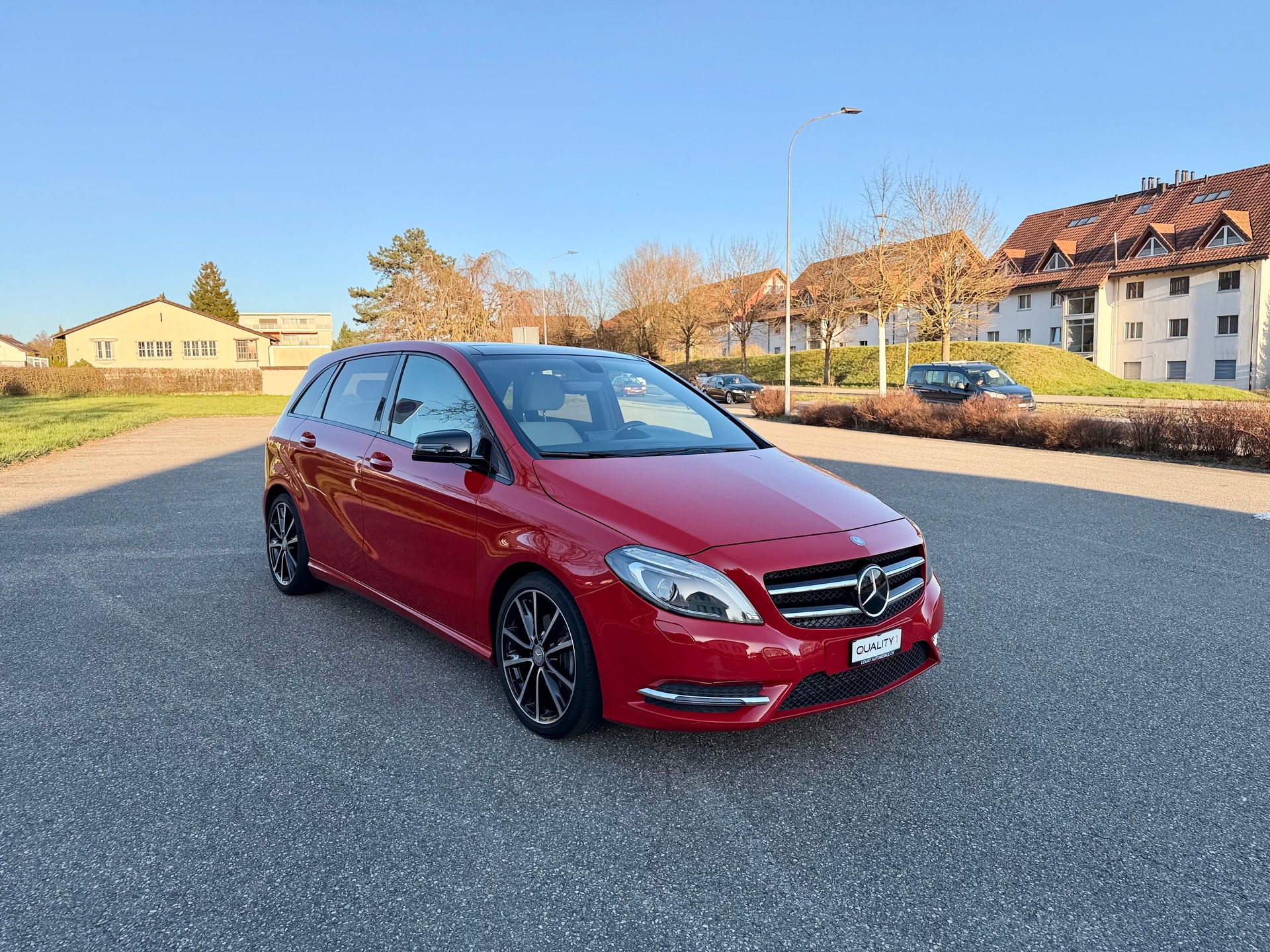MERCEDES-BENZ B 200 CDI 7G-DCT AMG Line Automat mit MFK und Garantie Anhängerkupplung-image-5
