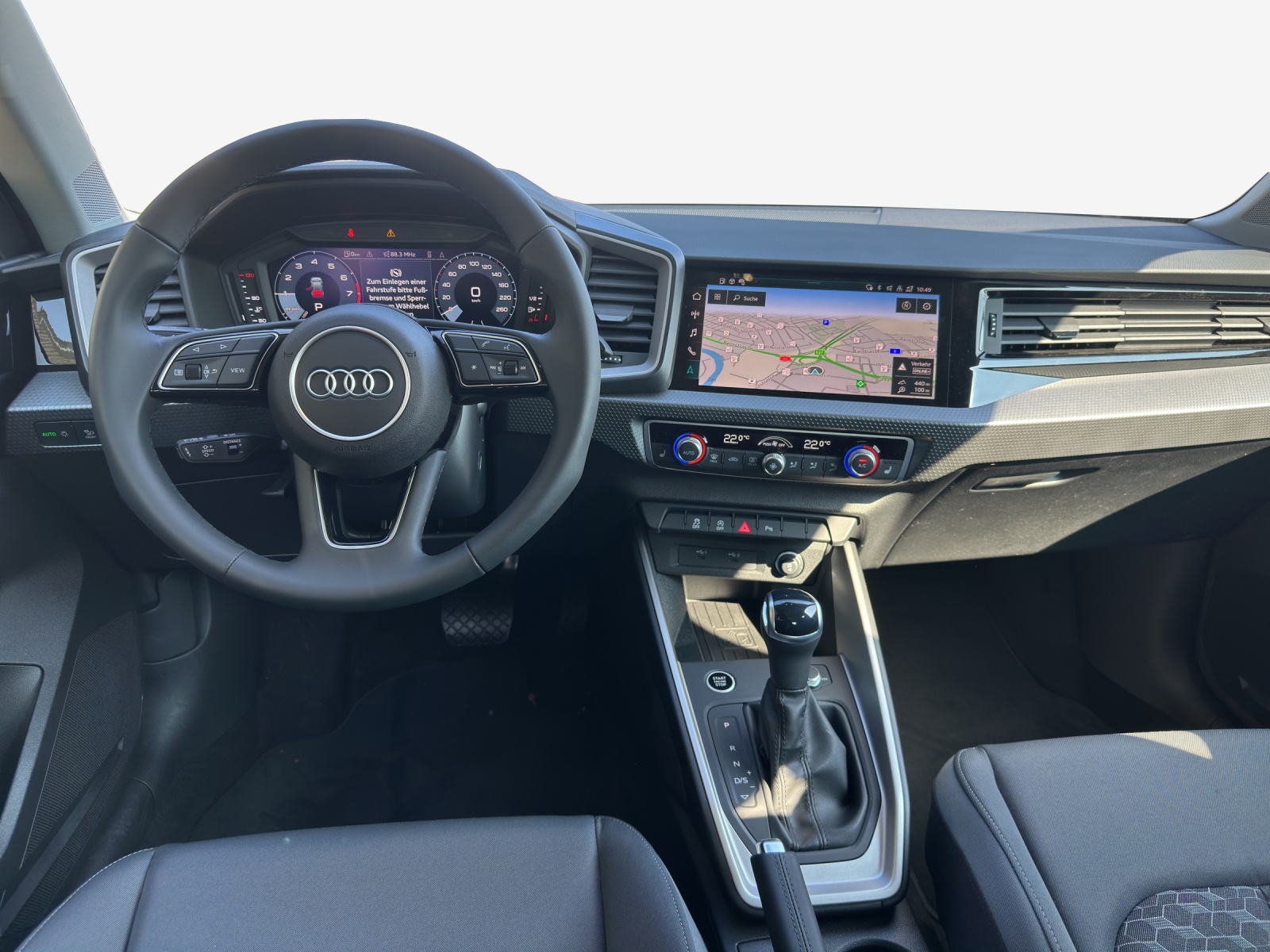 AUDI A1 Sportback 30 TFSI Attraction S-tronic-image-8