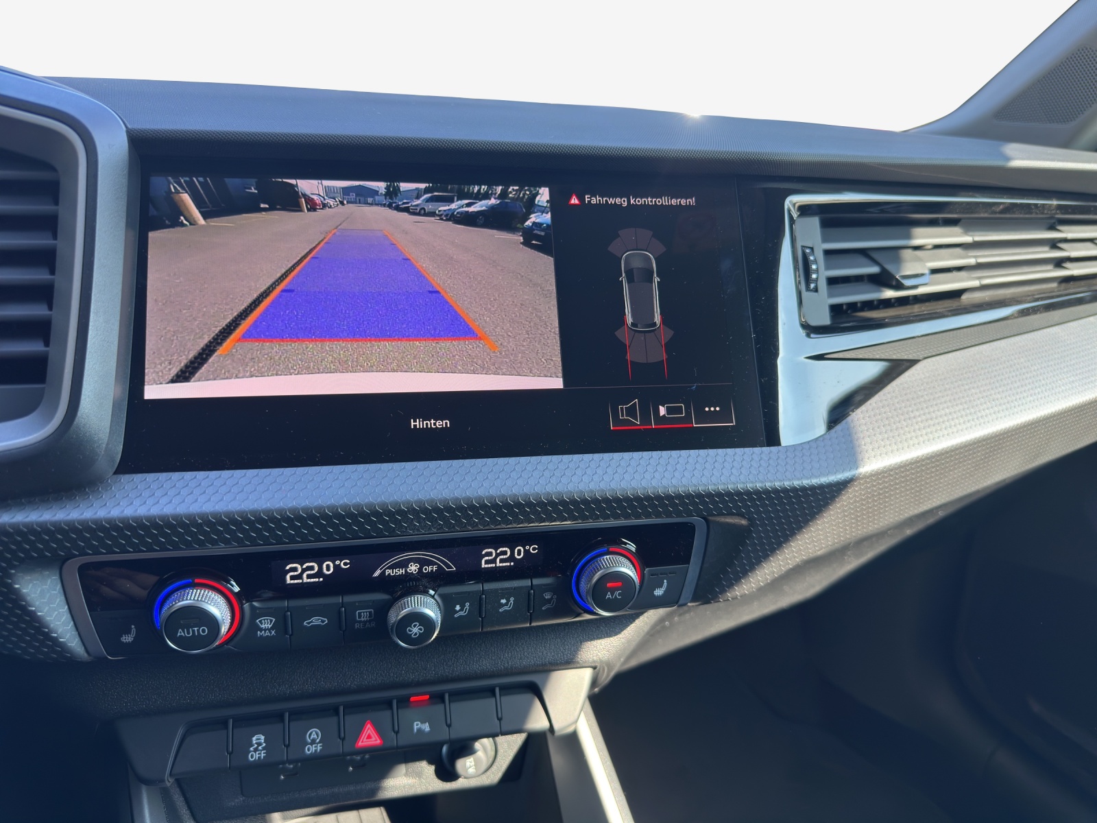 AUDI A1 Sportback 30 TFSI Attraction S-tronic-image-15