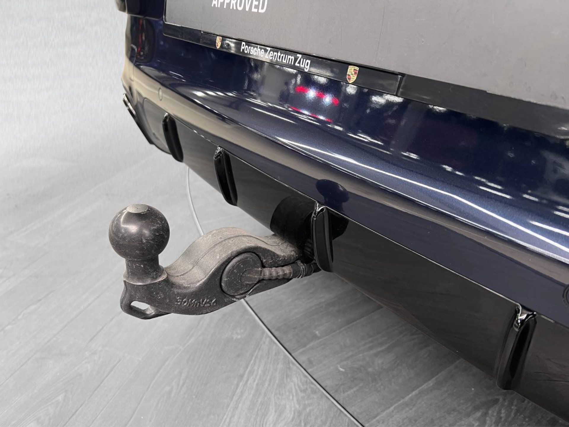 PORSCHE Cayenne Turbo E-Hybrid-image-14