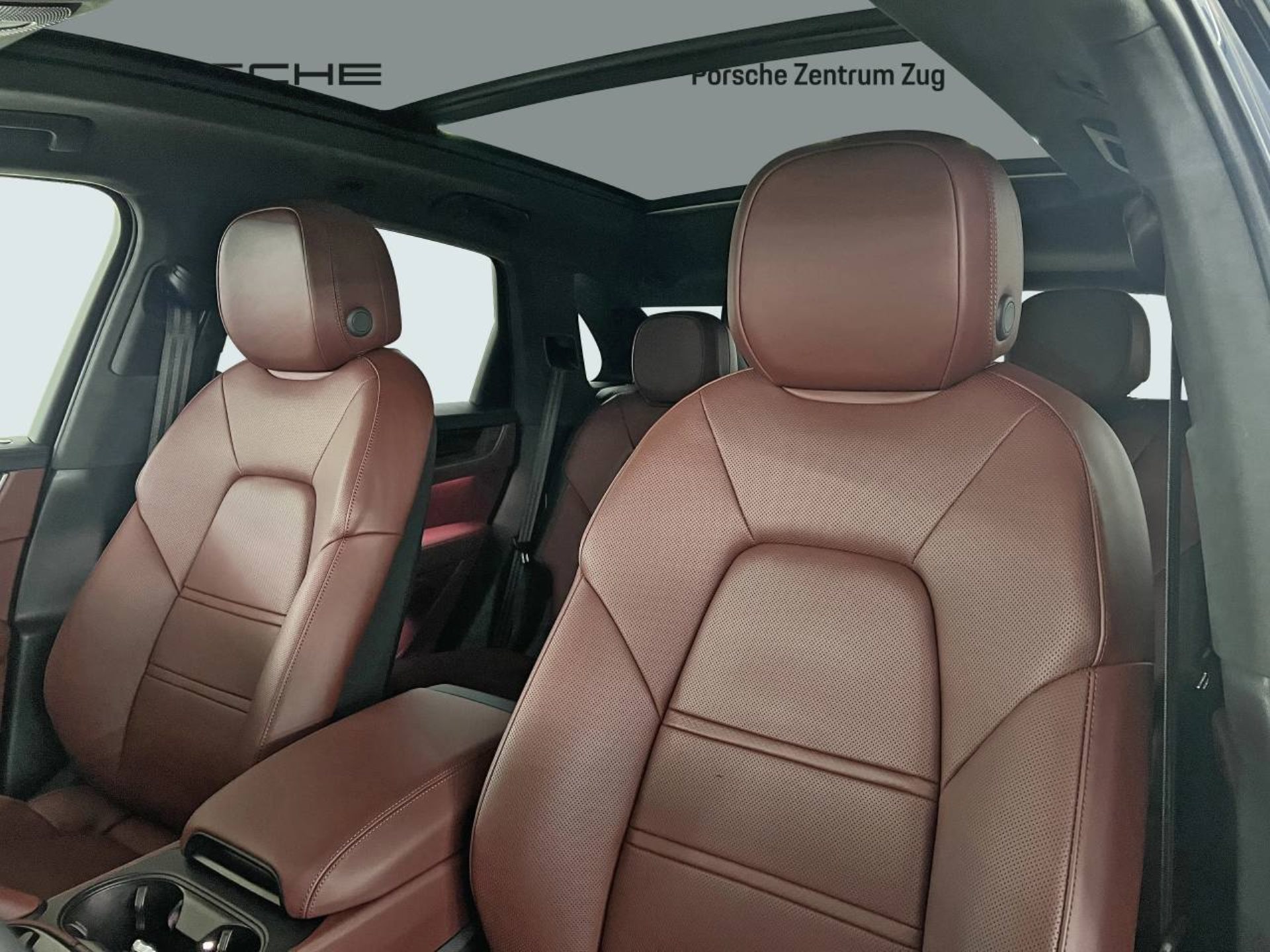 PORSCHE Cayenne Turbo E-Hybrid-image-4