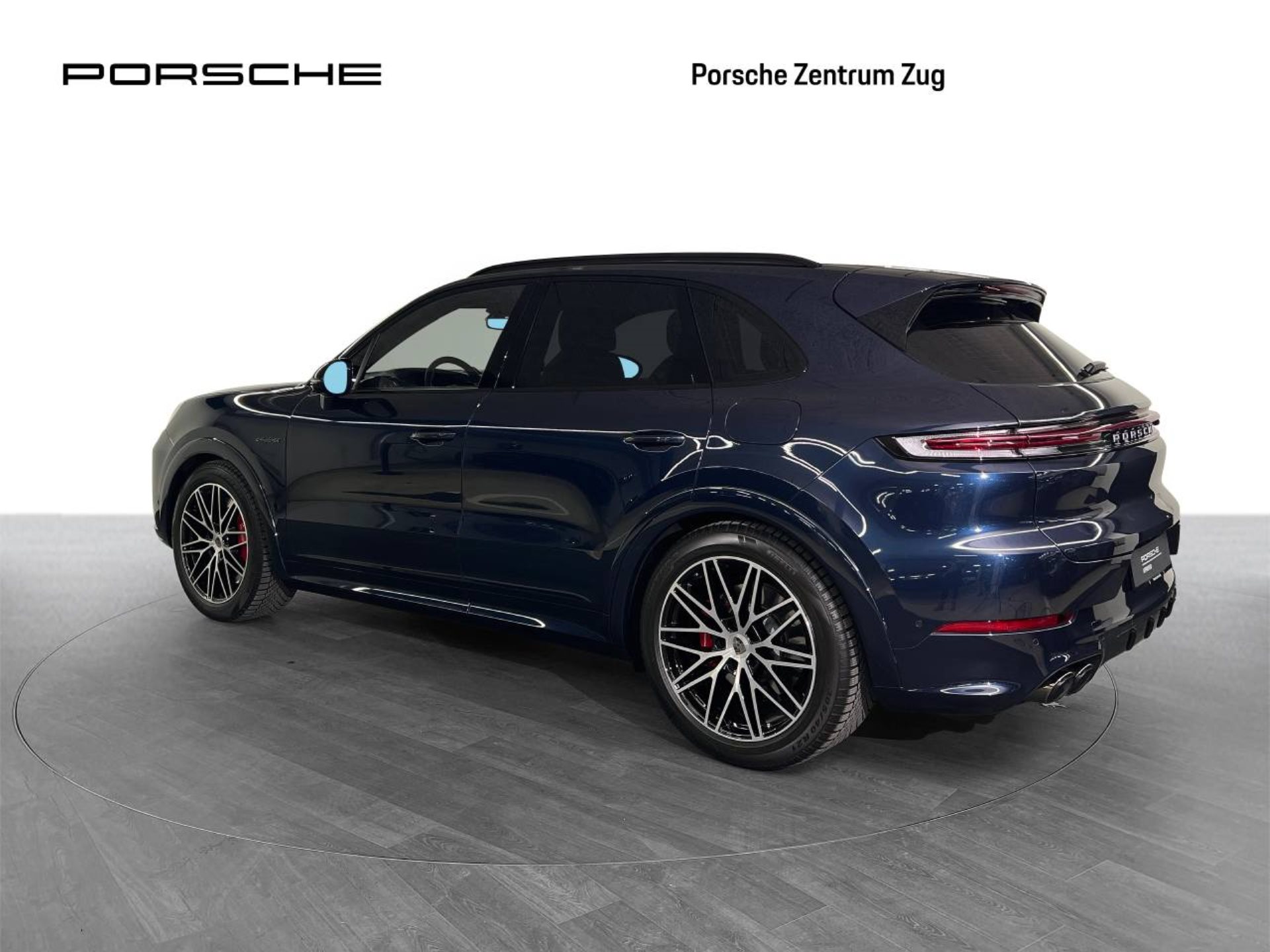 PORSCHE Cayenne Turbo E-Hybrid-image-2
