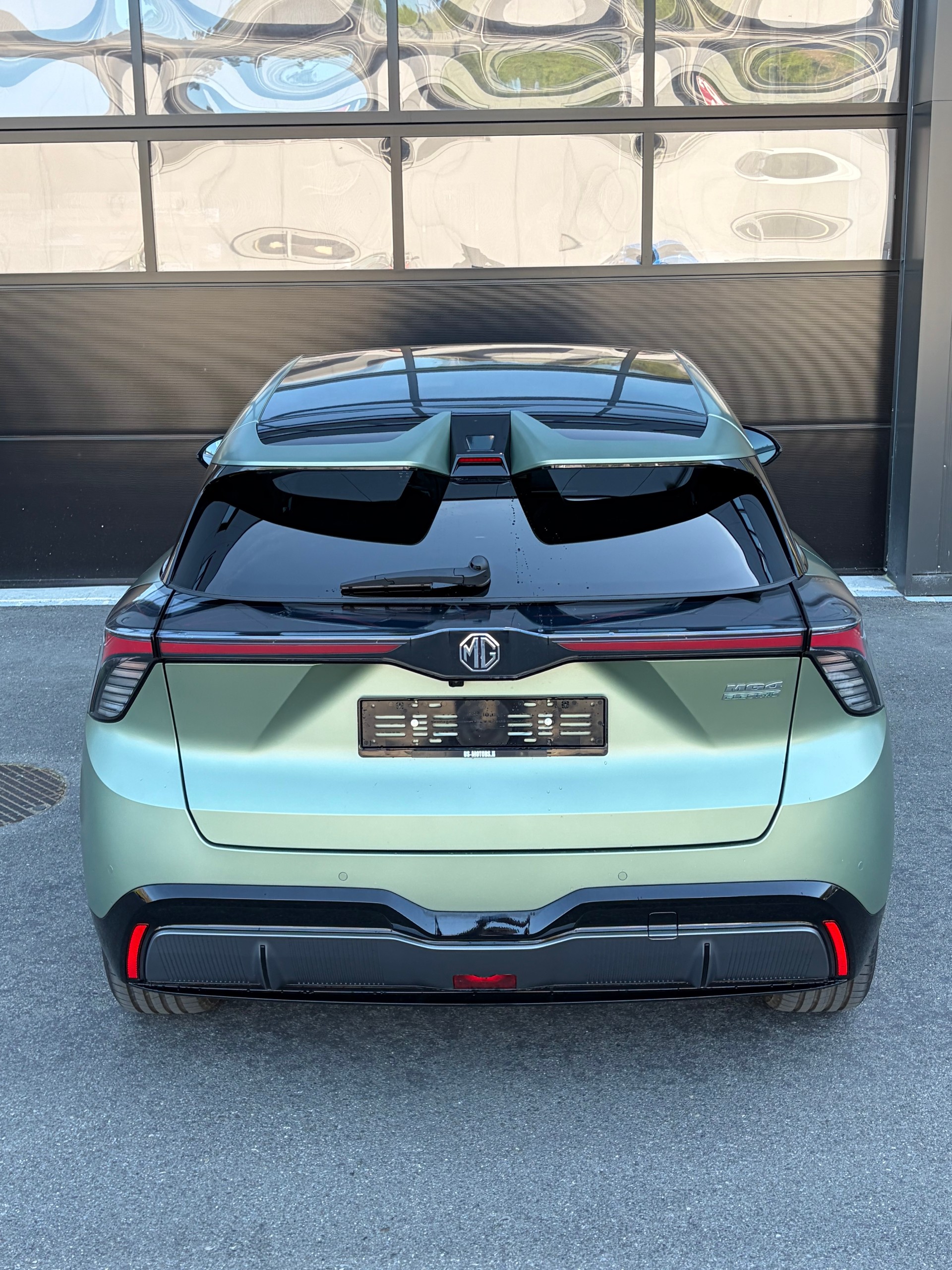 MG 4 EV 64kWh Xpower AWD-image-2