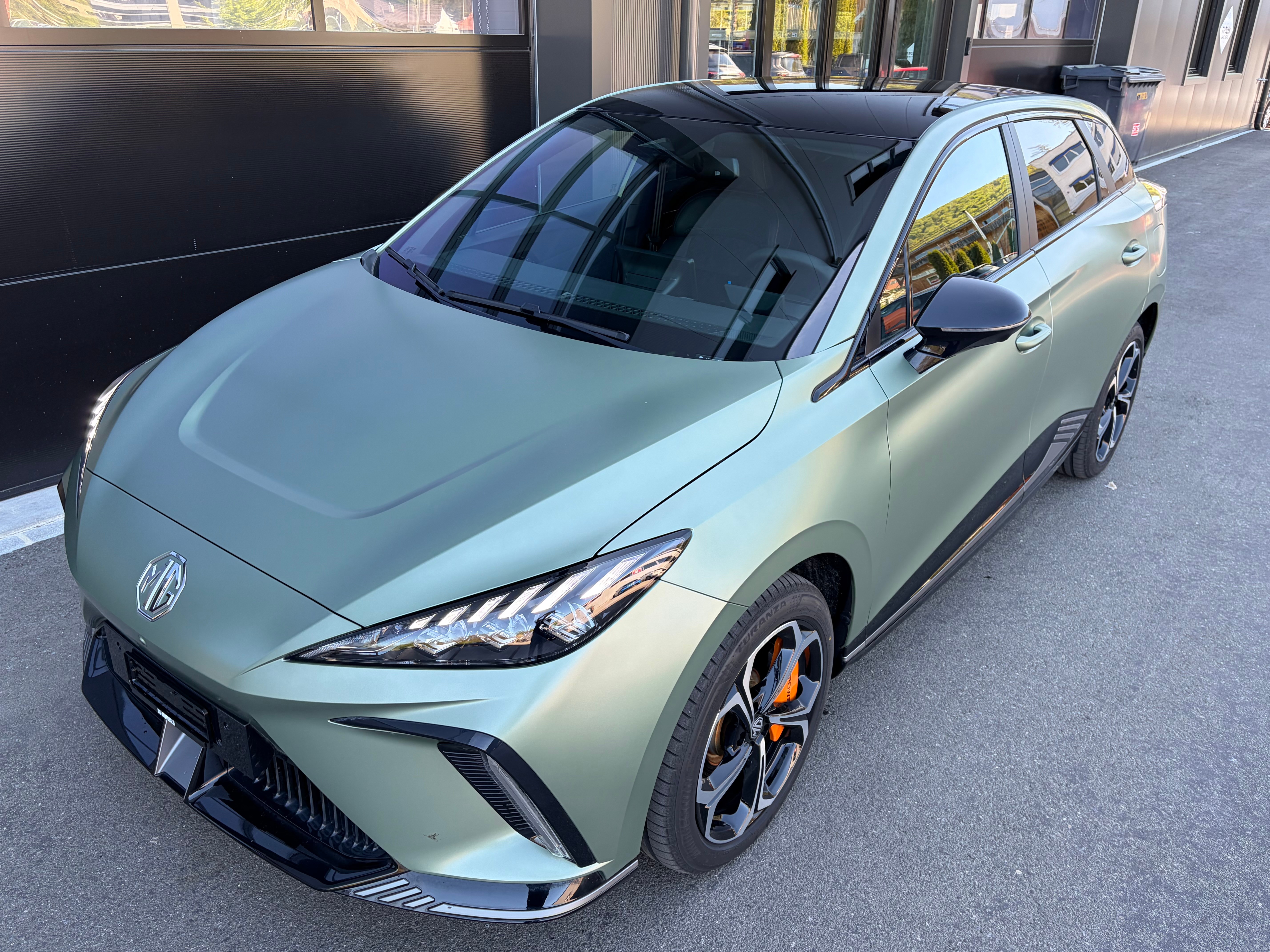 MG 4 EV 64kWh Xpower AWD (Kombi)