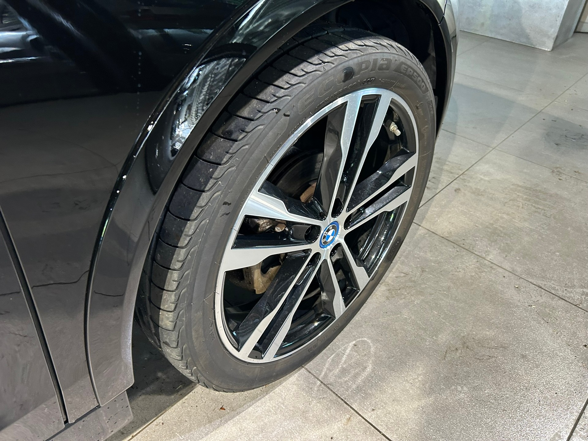 BMW i3s (120Ah)-image-16