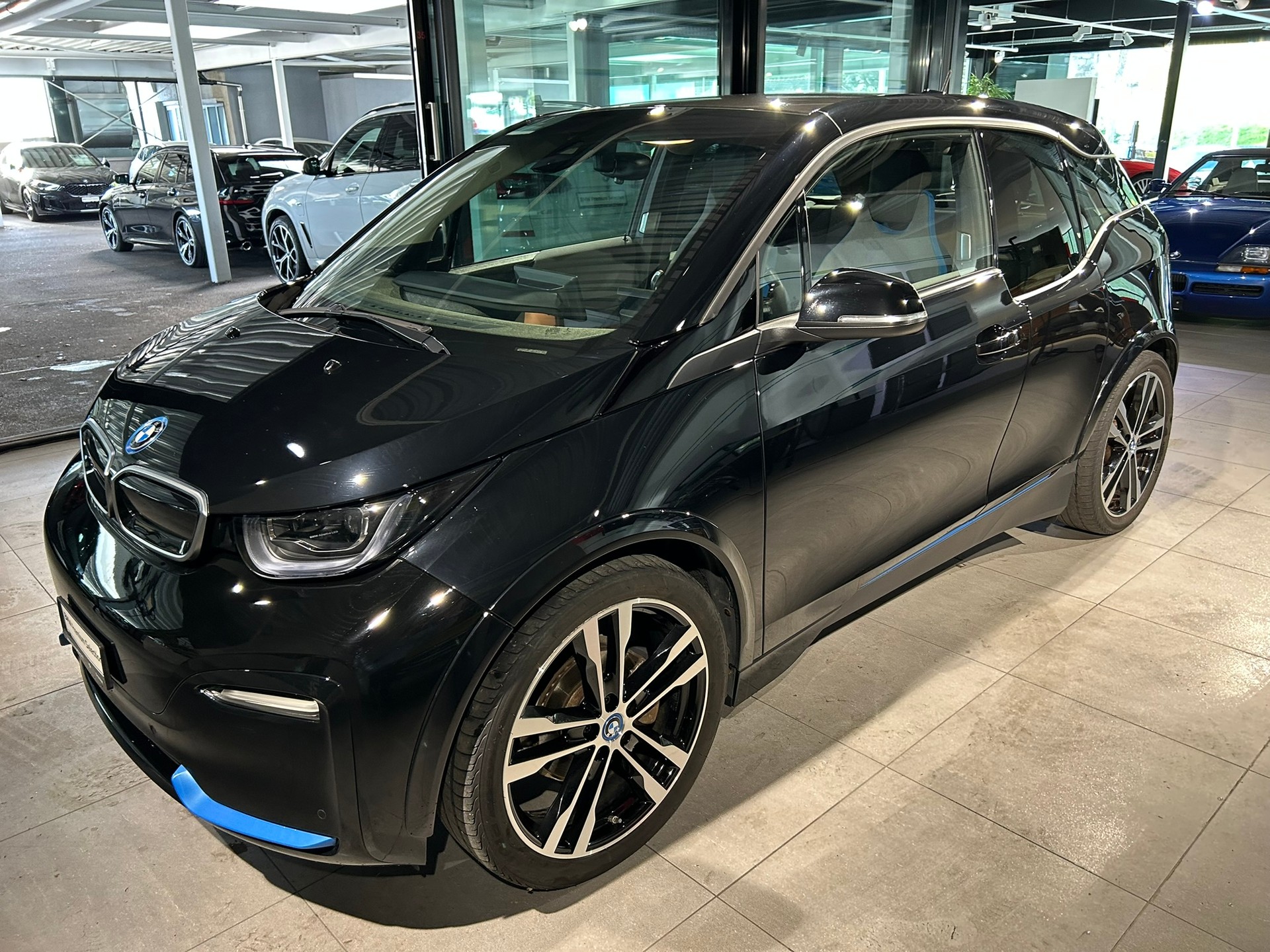 BMW i3s (120Ah)-image-0