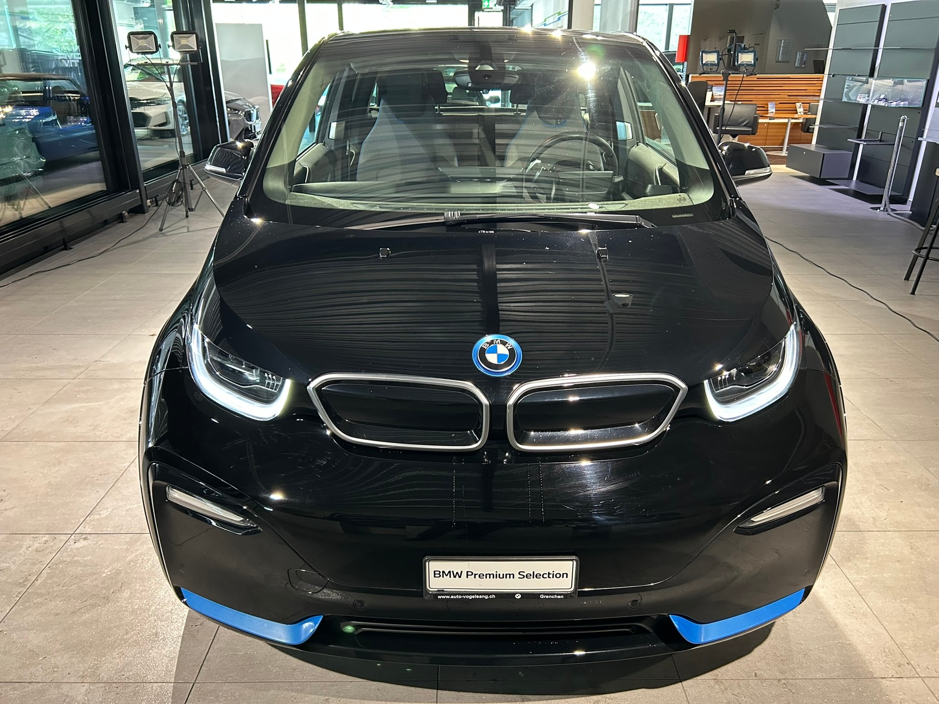 BMW i3s (120Ah)-image-3
