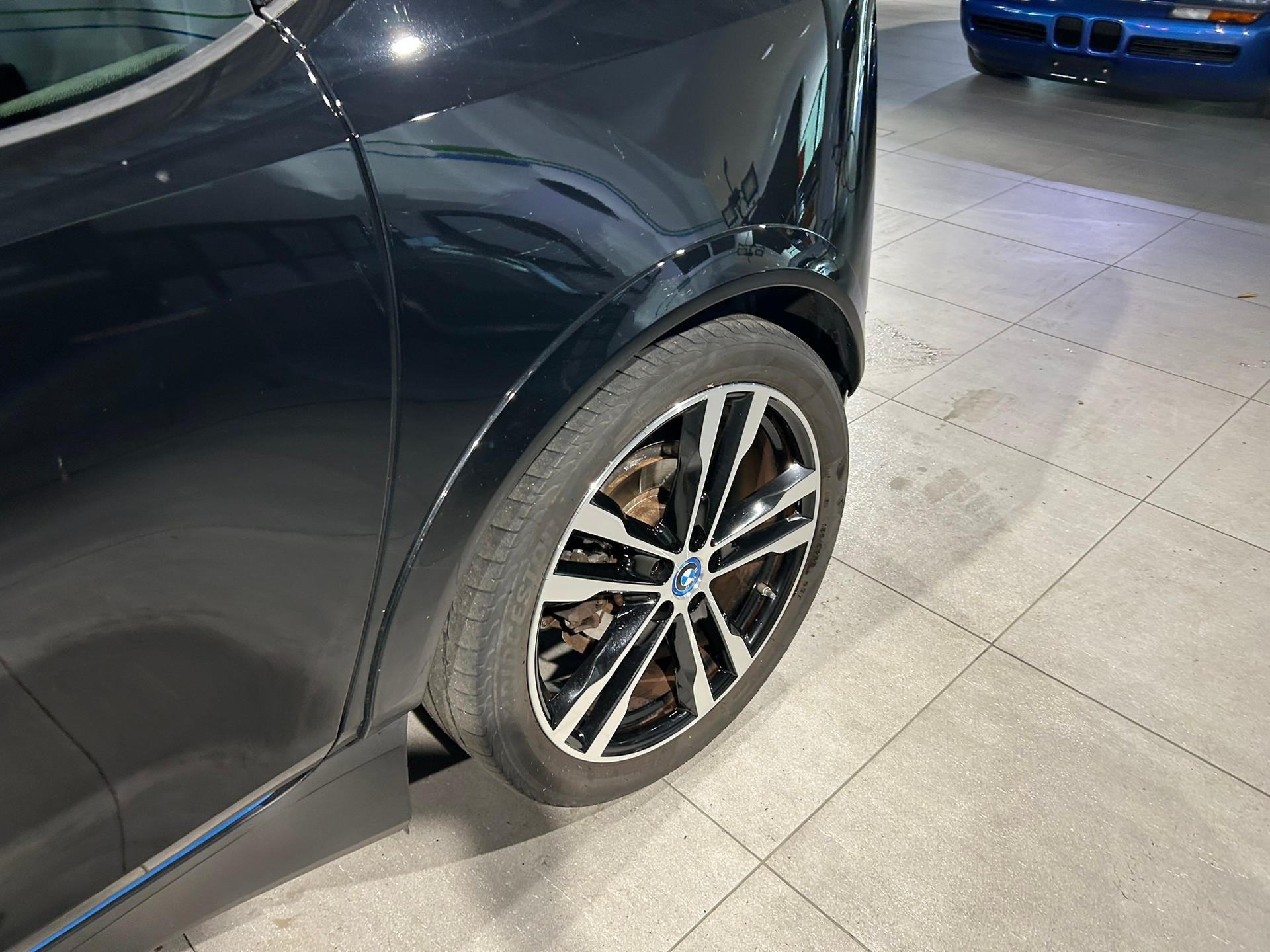 BMW i3s (120Ah)-image-15