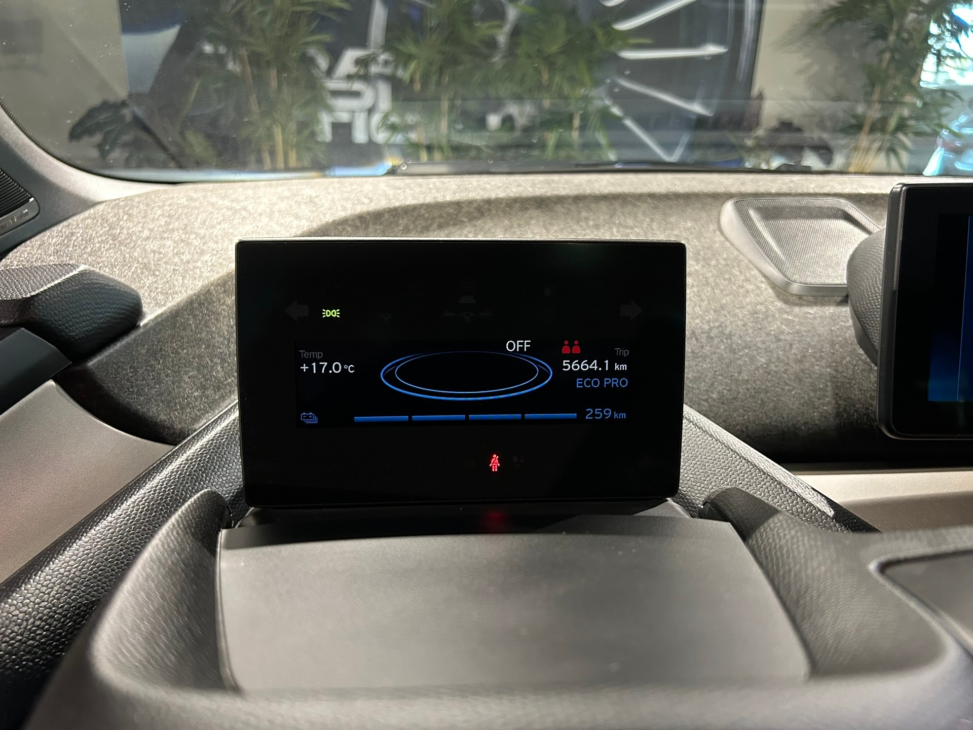 BMW i3s (120Ah)-image-30