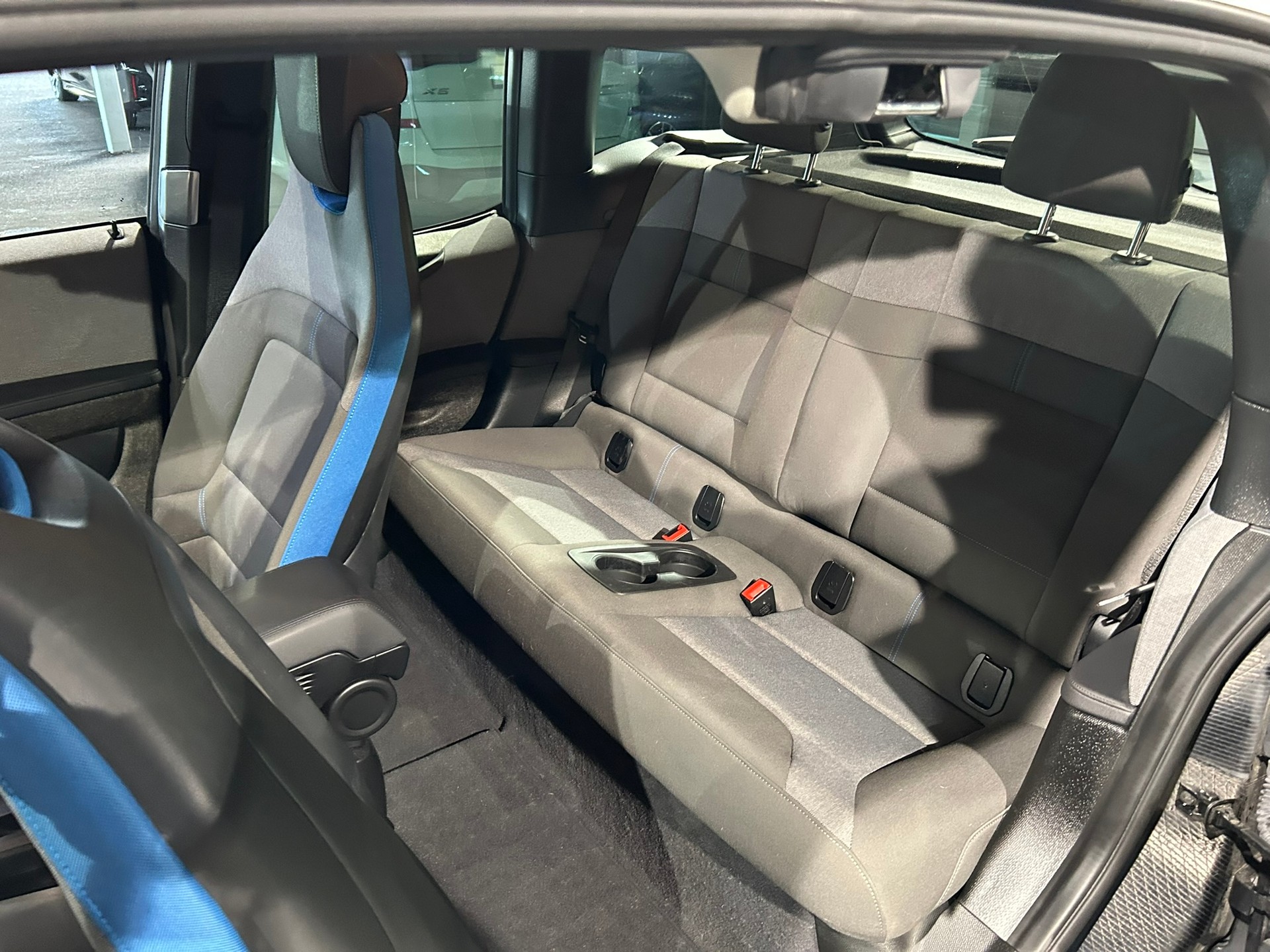 BMW i3s (120Ah)-image-21