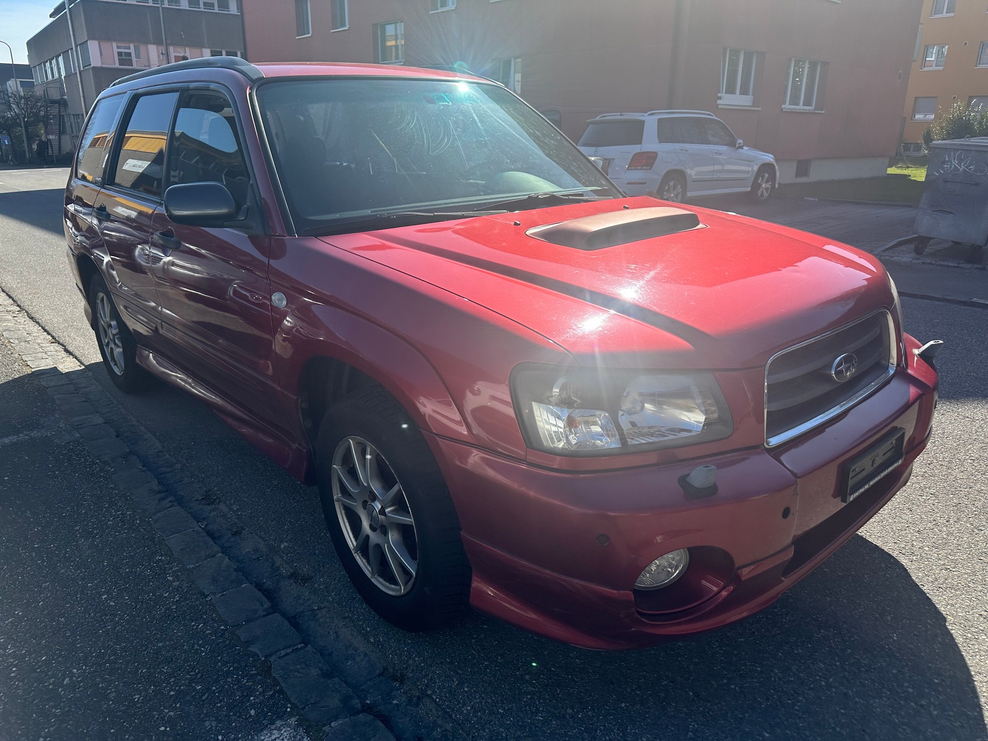 SUBARU Forester 2.0XT-image-1