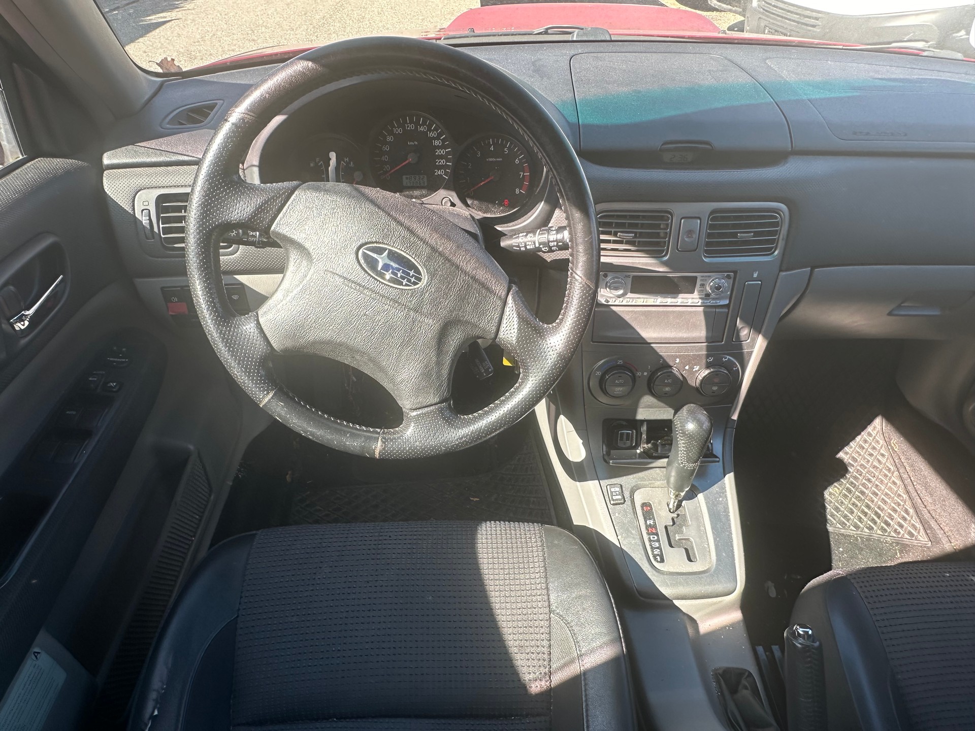 SUBARU Forester 2.0XT-image-7