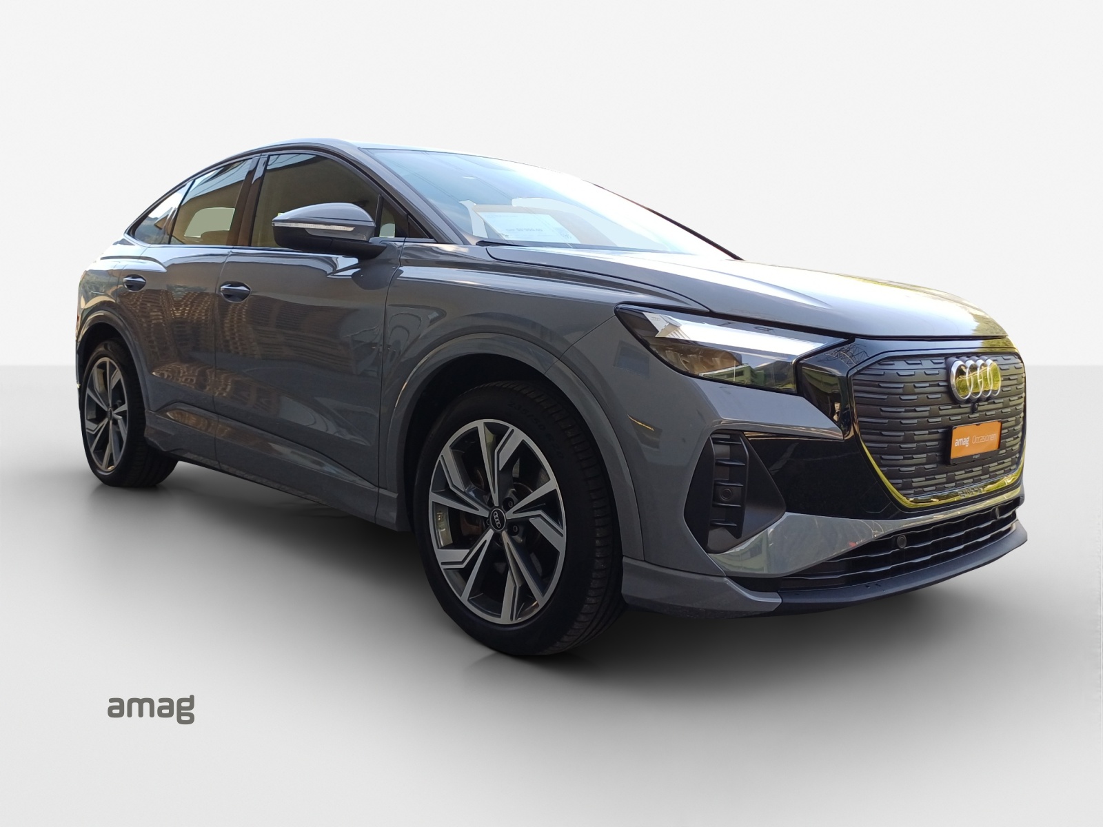 AUDI Q4 Sportback e-tron 50 quattro-image-6