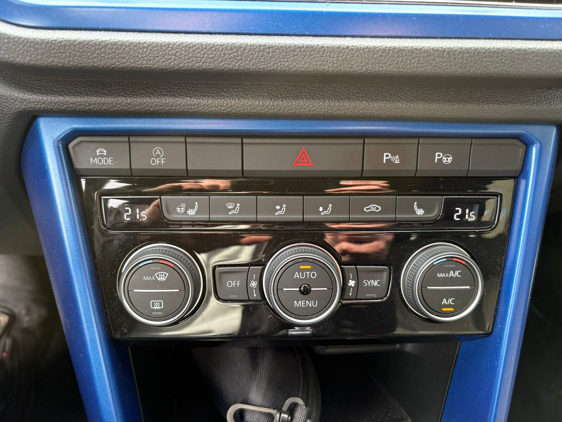 VW T-Roc Cabriolet 1.5 TSI EVO Advance-image-9
