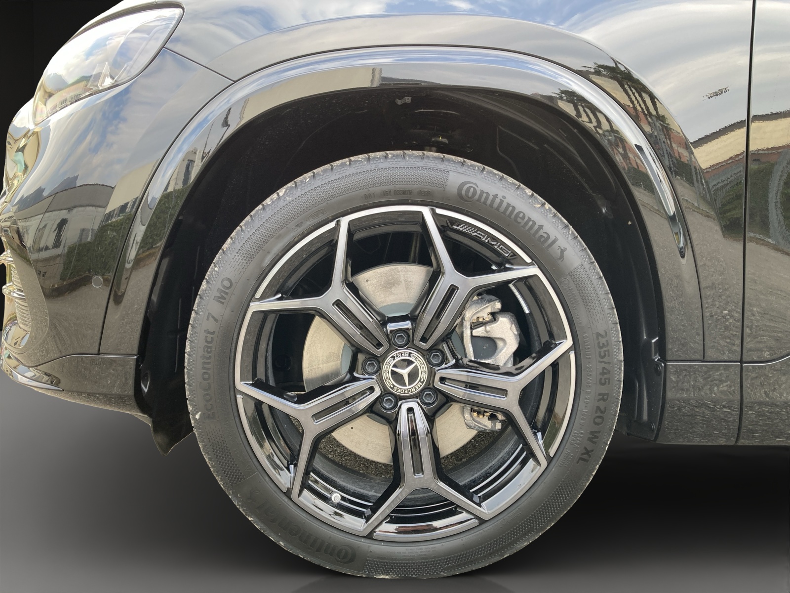 MERCEDES-BENZ GLB 350 4MATIC with EQ Technology-image-7