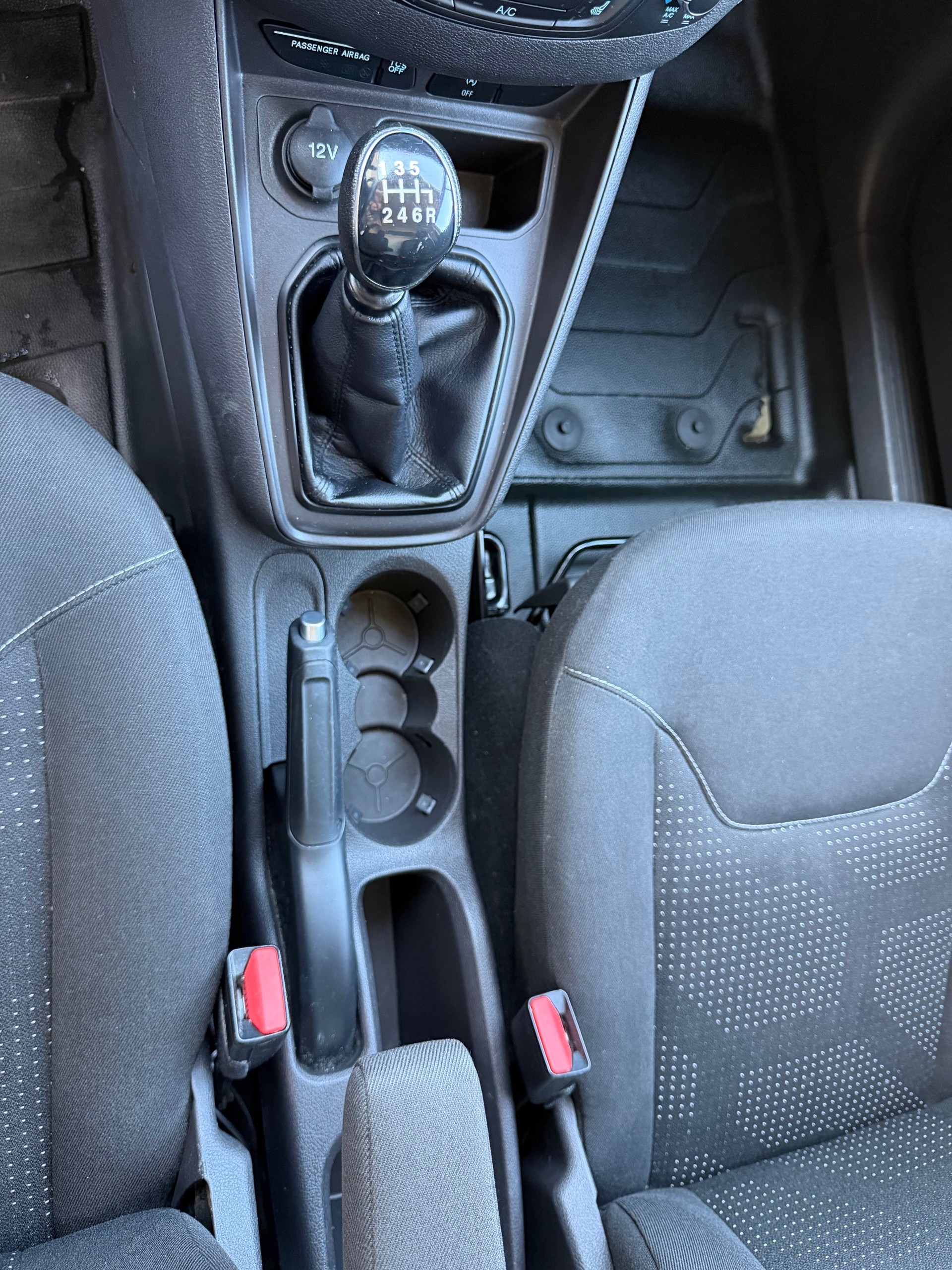 FORD Transit Courier Van 1.5 TDCi Trend-image-12