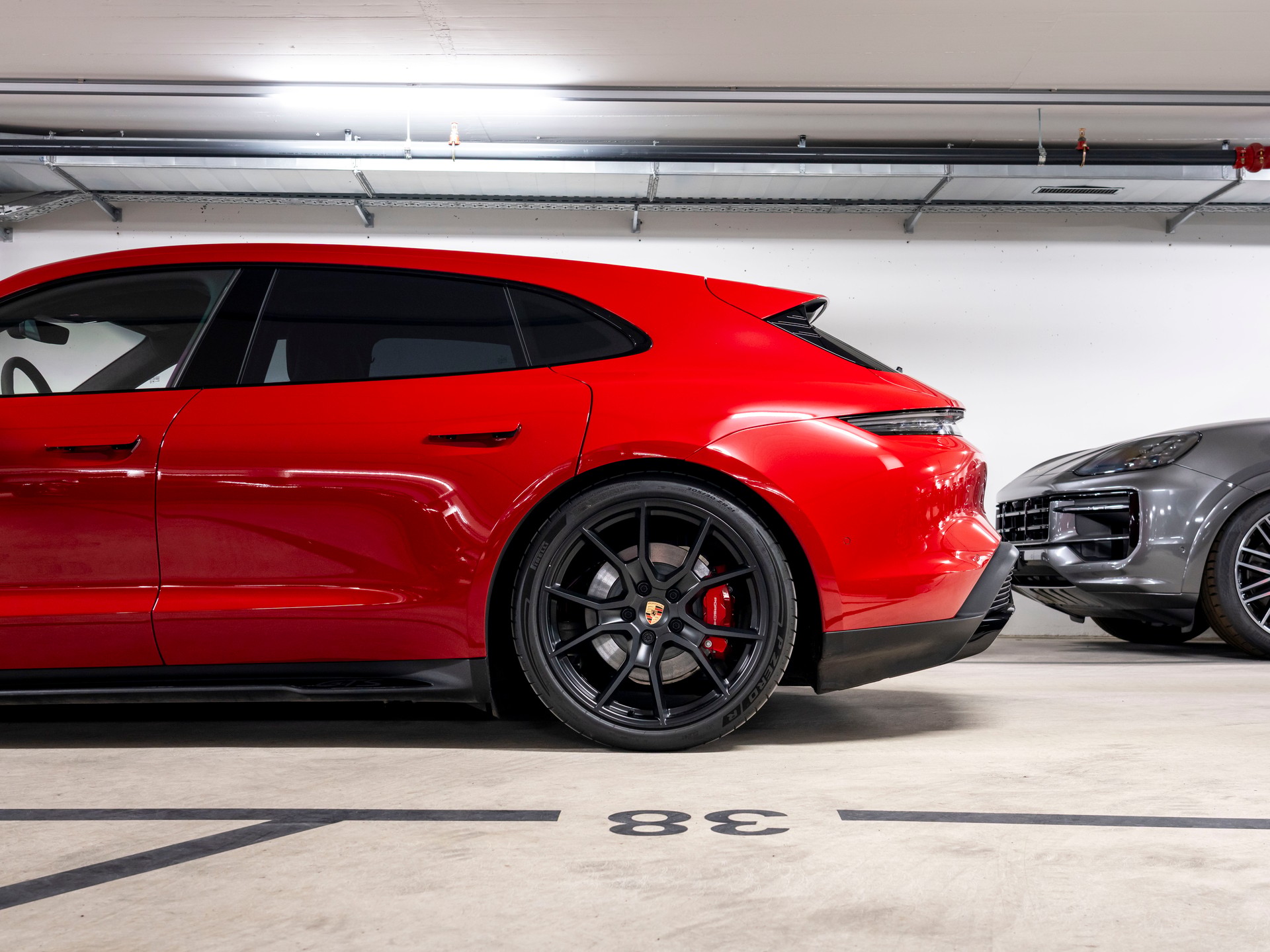 PORSCHE Taycan Sport Turismo GTS 104kWh-image-8