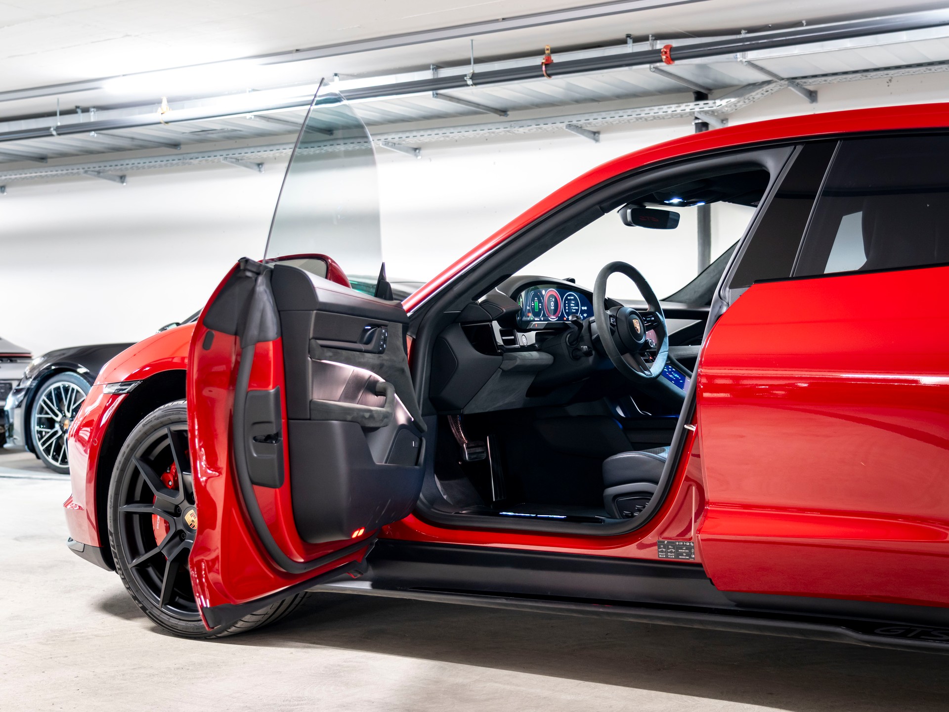 PORSCHE Taycan Sport Turismo GTS 104kWh-image-16