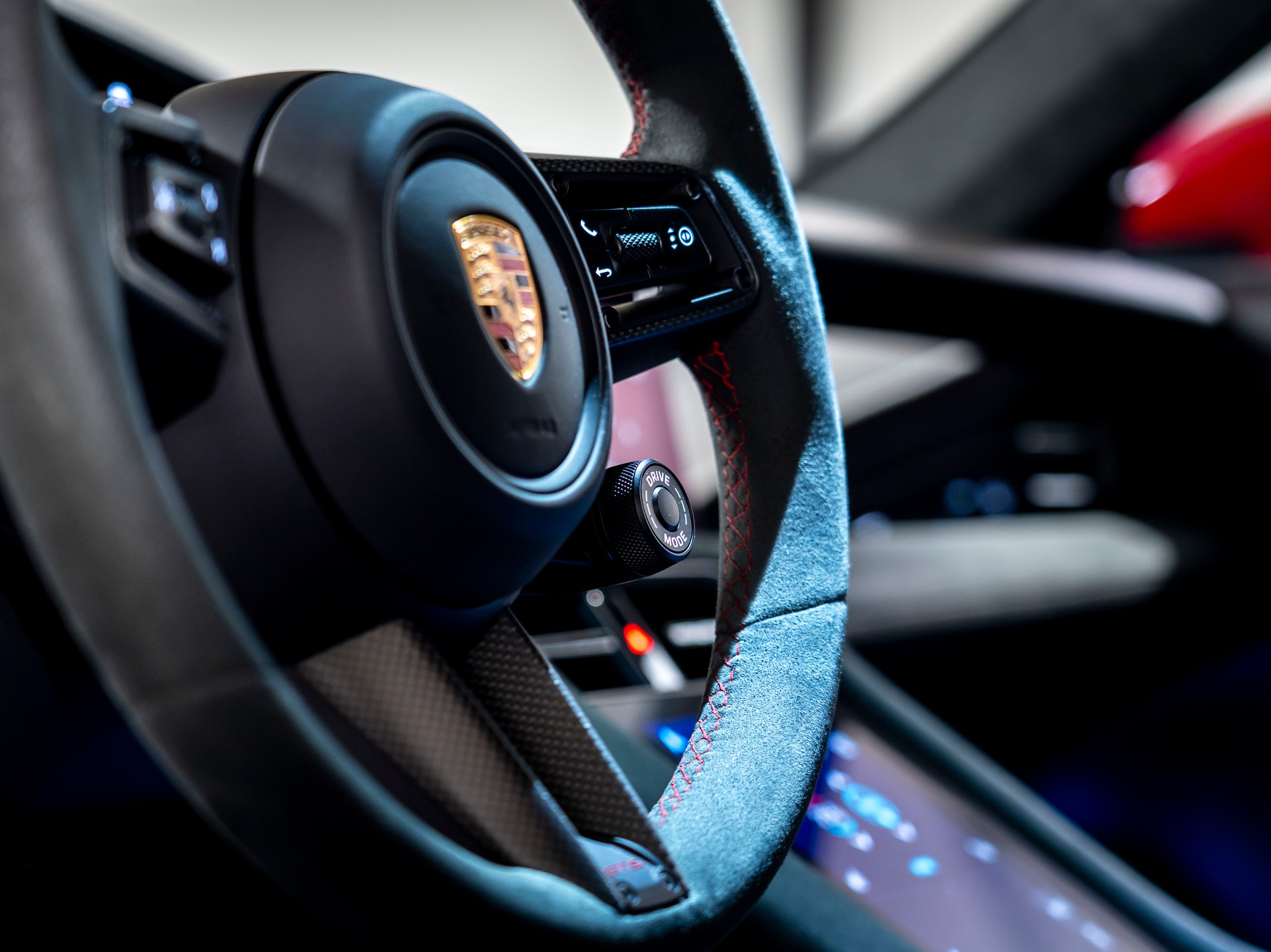 PORSCHE Taycan Sport Turismo GTS 104kWh-image-13