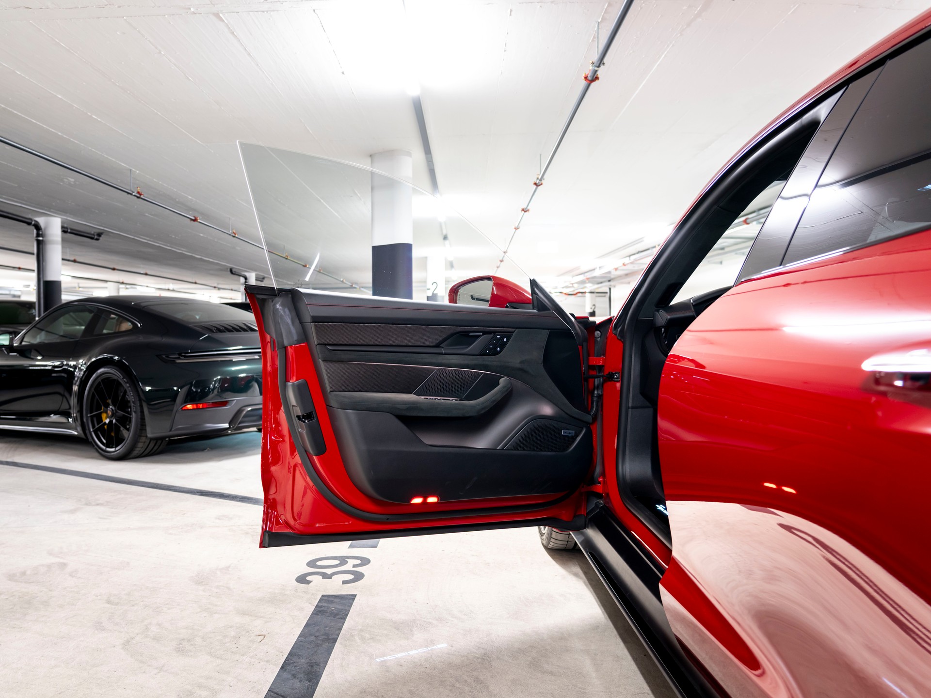 PORSCHE Taycan Sport Turismo GTS 104kWh-image-17