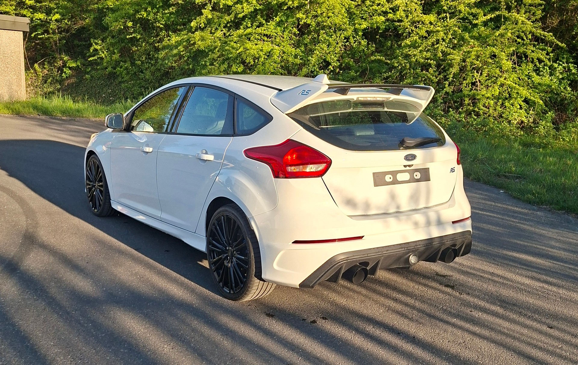 FORD Focus 2.3 EcoBoost RS AWD-image-2