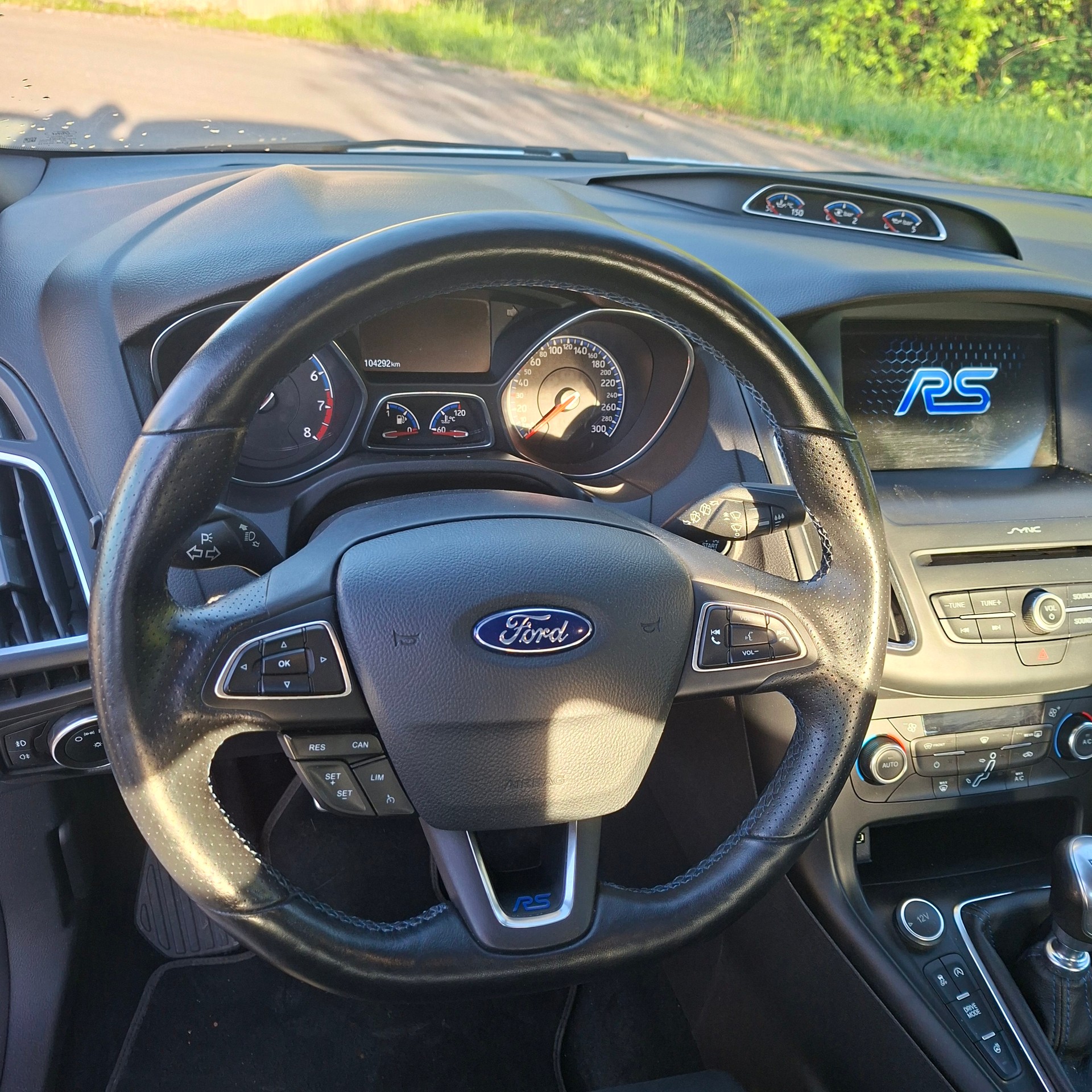 FORD Focus 2.3 EcoBoost RS AWD-image-9