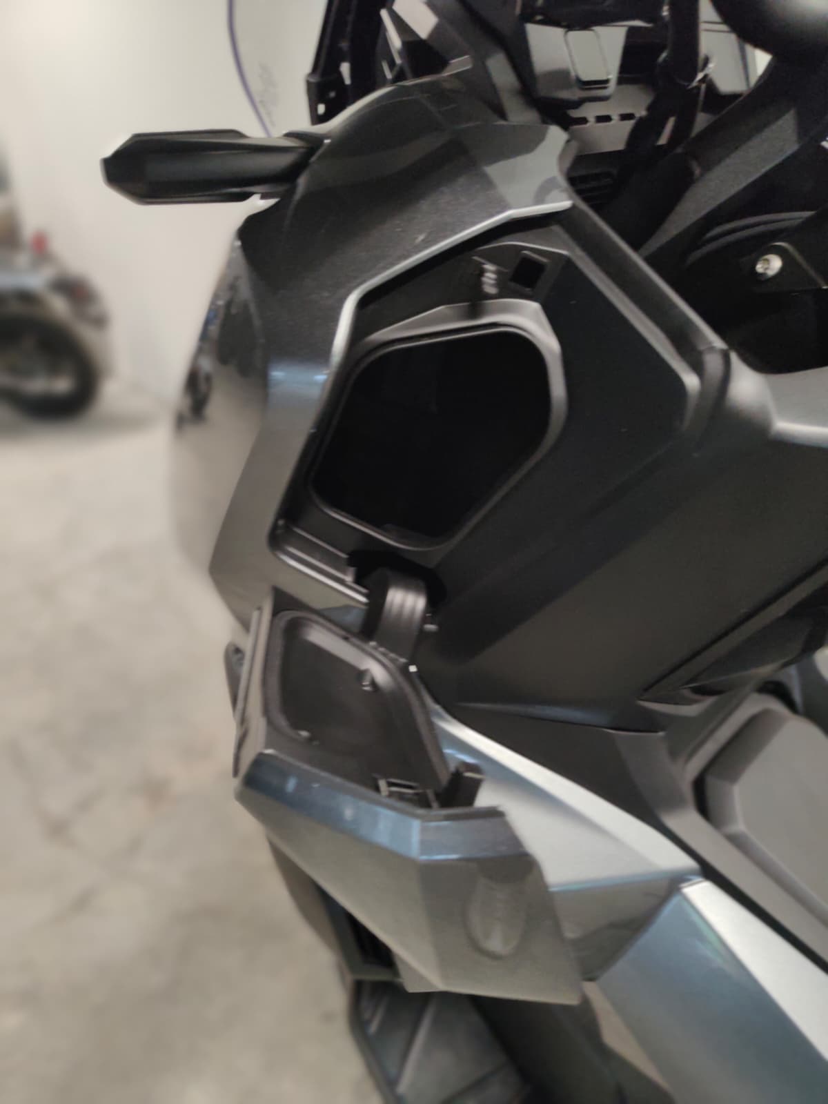 HONDA ADV 350-image-8