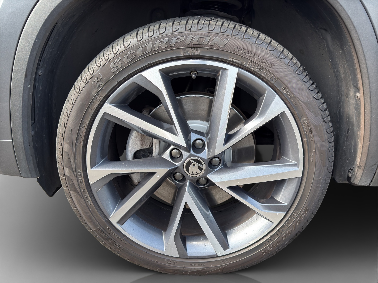 SKODA Kodiaq 2.0 TSI 4x4 SportLine-image-13