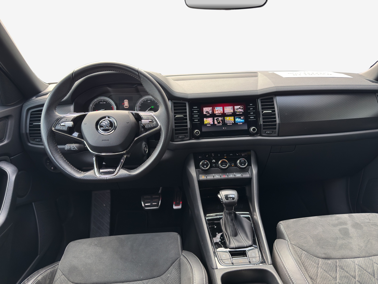 SKODA Kodiaq 2.0 TSI 4x4 SportLine-image-8