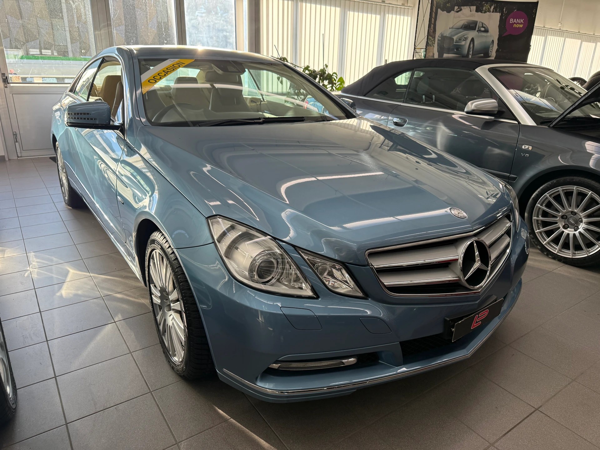 MERCEDES-BENZ E 350 CGI BlueEfficiency 7G-Tronic-image-1