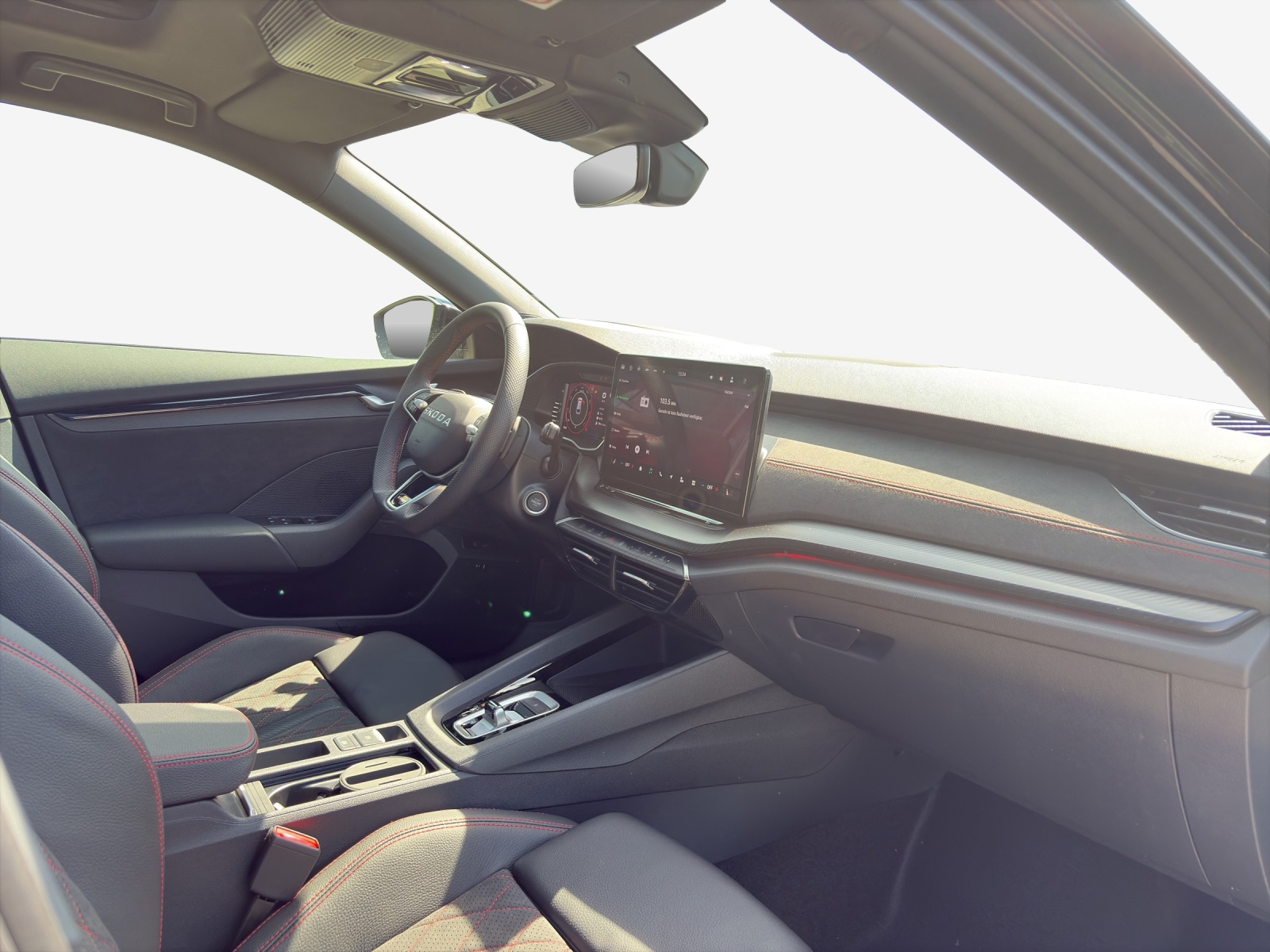 SKODA Octavia Combi 2.0 TSI DSG RS-image-14