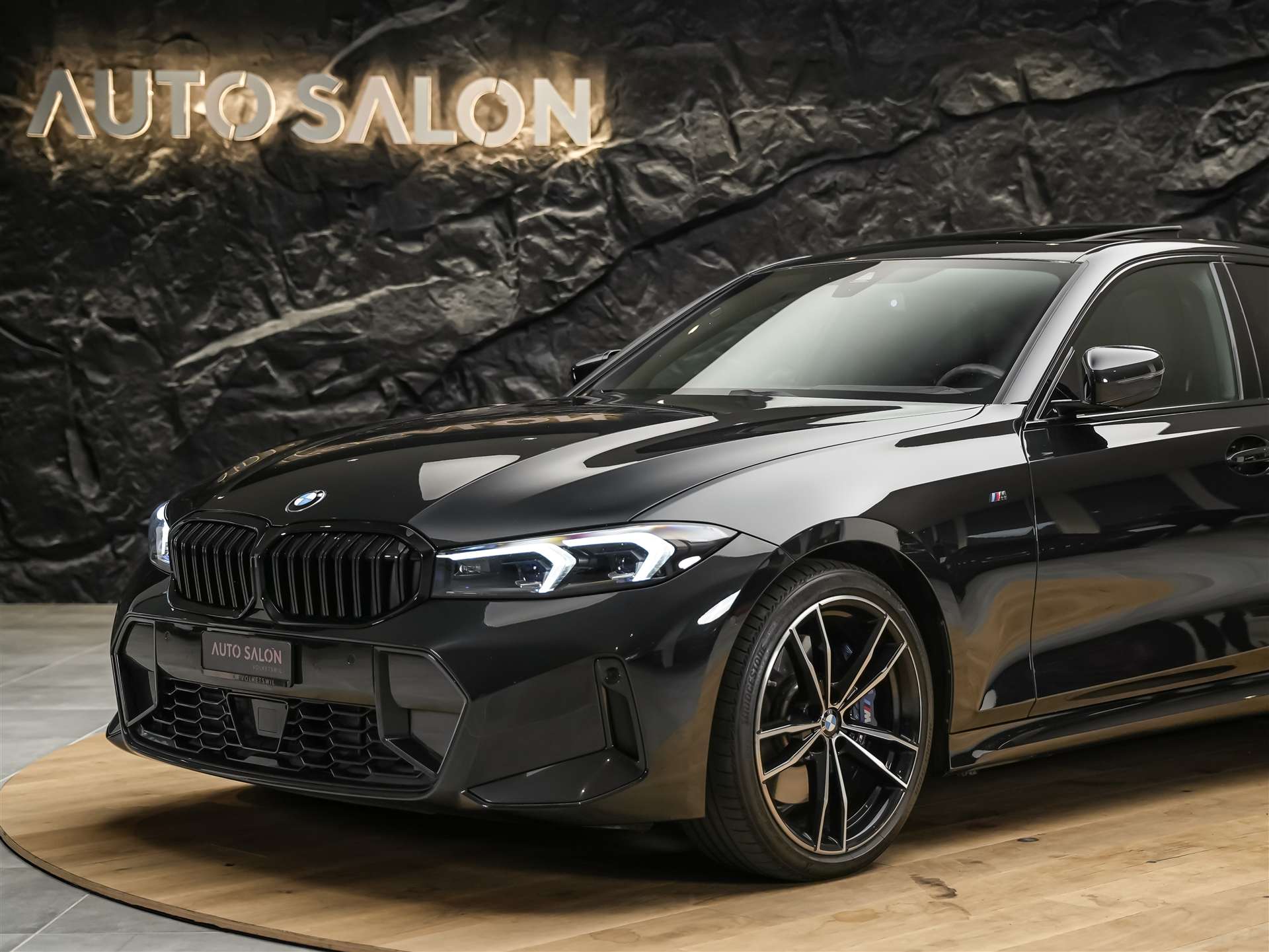 BMW 330d xDrive M Sport Pro *Panorama*El.Sitze mit Memory*Head-Up*-image-15